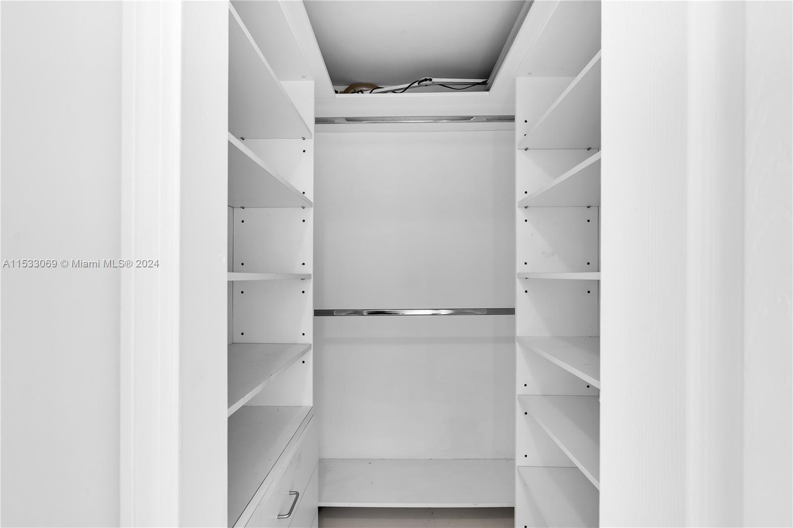 3500 Coral Way 1213, Miami, Florida 33145, 2 Bedrooms Bedrooms, ,2 BathroomsBathrooms,Residential,For Sale,3500 Coral Way 1213,A11533069