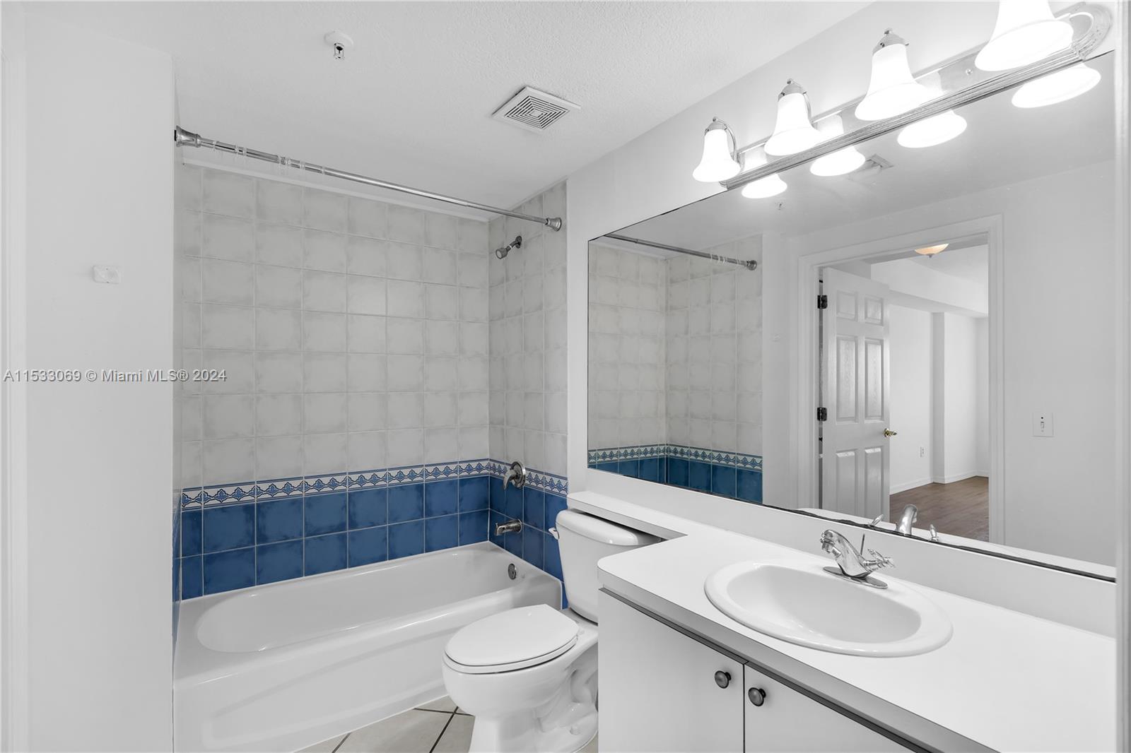 3500 Coral Way 1213, Miami, Florida 33145, 2 Bedrooms Bedrooms, ,2 BathroomsBathrooms,Residential,For Sale,3500 Coral Way 1213,A11533069