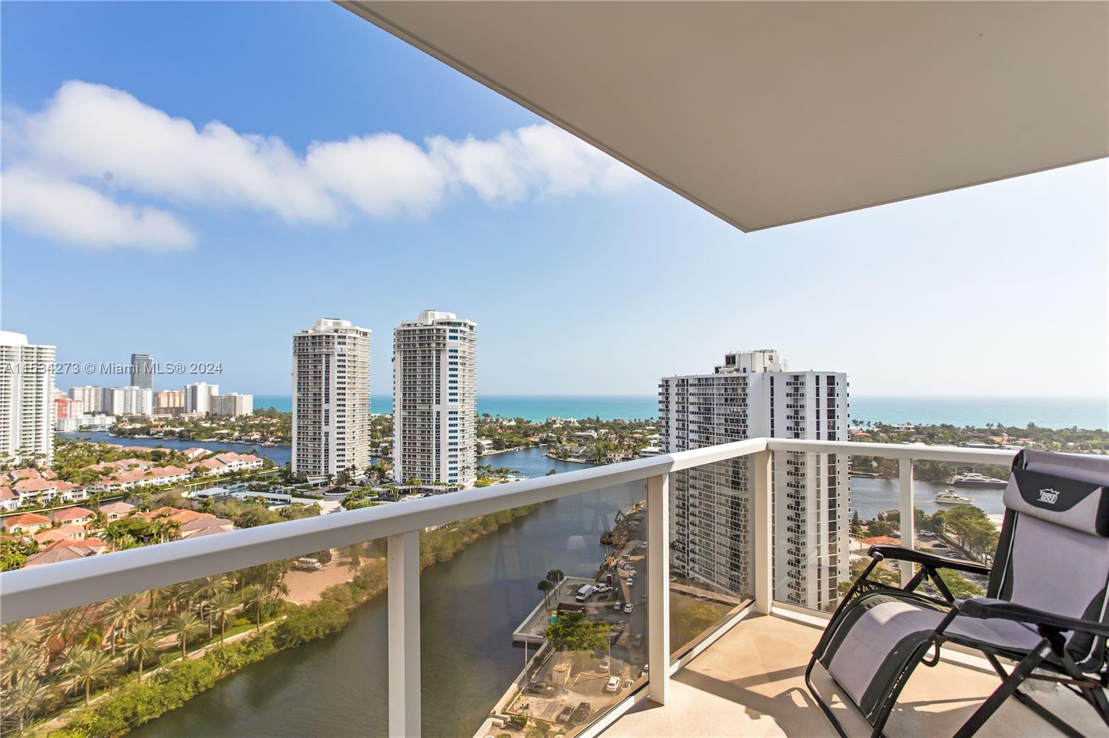 3701 N Country Club Dr 2203, Aventura, Florida 33180, 2 Bedrooms Bedrooms, ,2 BathroomsBathrooms,Residential,For Sale,3701 N Country Club Dr 2203,A11534273