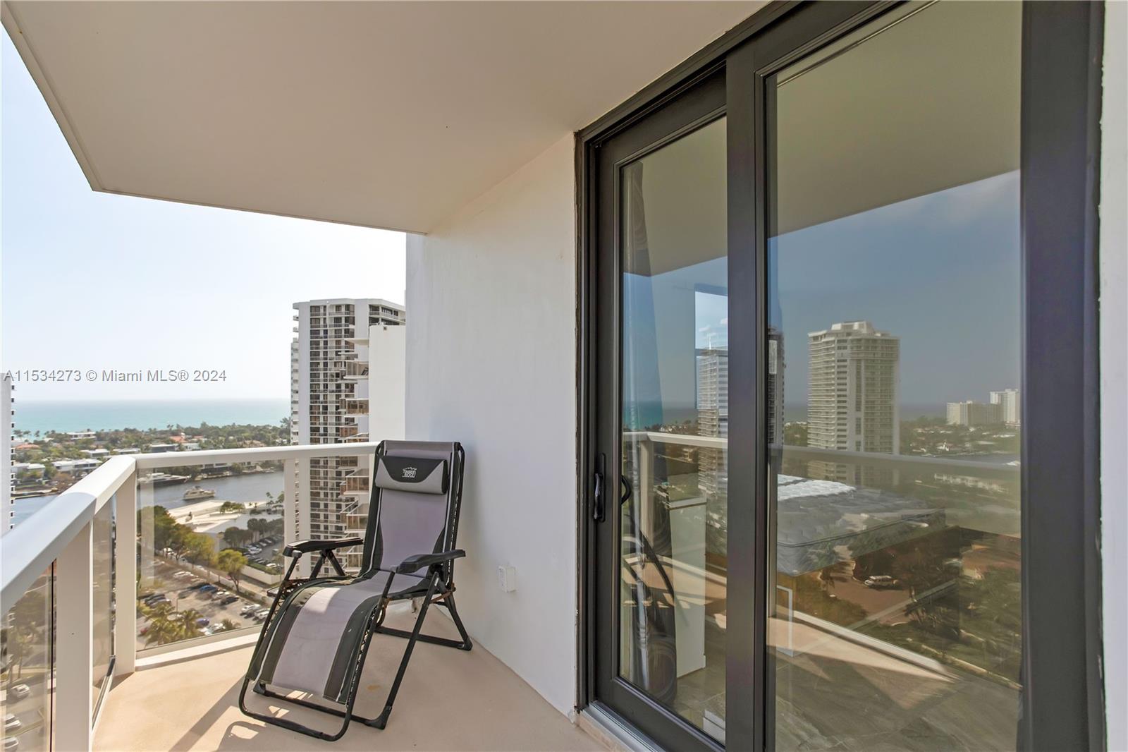 3701 N Country Club Dr 2203, Aventura, Florida 33180, 2 Bedrooms Bedrooms, ,2 BathroomsBathrooms,Residential,For Sale,3701 N Country Club Dr 2203,A11534273