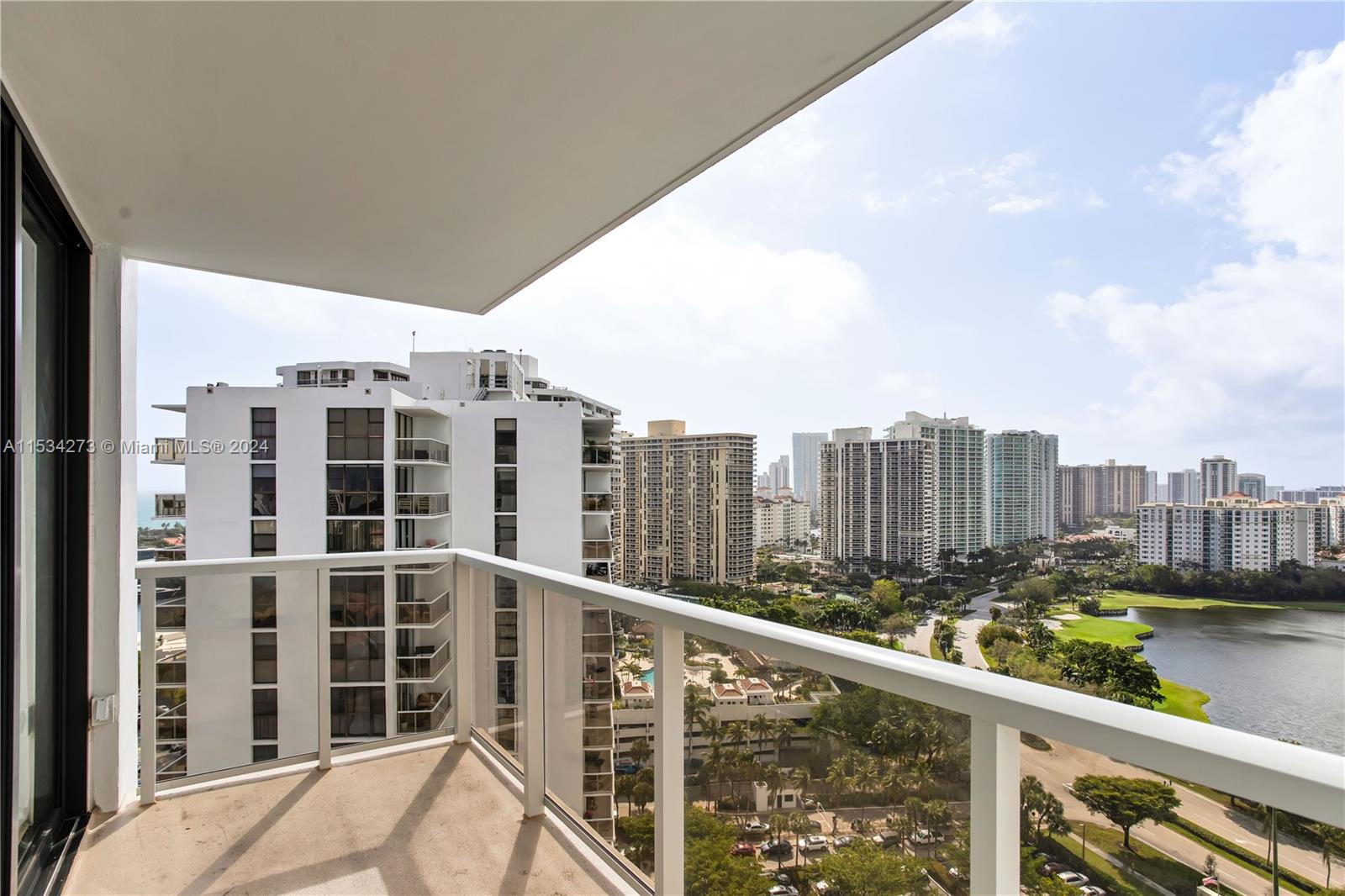 3701 N Country Club Dr 2203, Aventura, Florida 33180, 2 Bedrooms Bedrooms, ,2 BathroomsBathrooms,Residential,For Sale,3701 N Country Club Dr 2203,A11534273