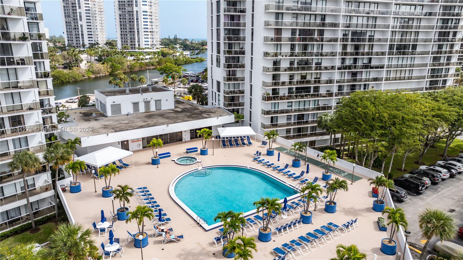 3701 N Country Club Dr 2203, Aventura, Florida 33180, 2 Bedrooms Bedrooms, ,2 BathroomsBathrooms,Residential,For Sale,3701 N Country Club Dr 2203,A11534273