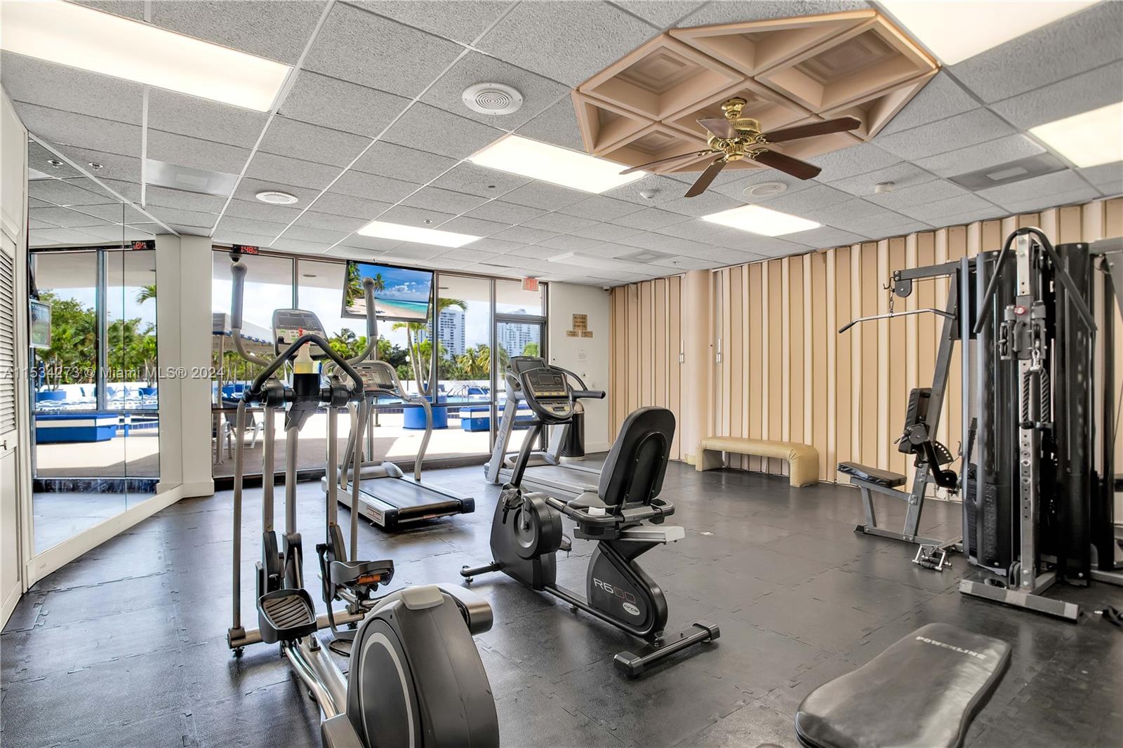 3701 N Country Club Dr 2203, Aventura, Florida 33180, 2 Bedrooms Bedrooms, ,2 BathroomsBathrooms,Residential,For Sale,3701 N Country Club Dr 2203,A11534273