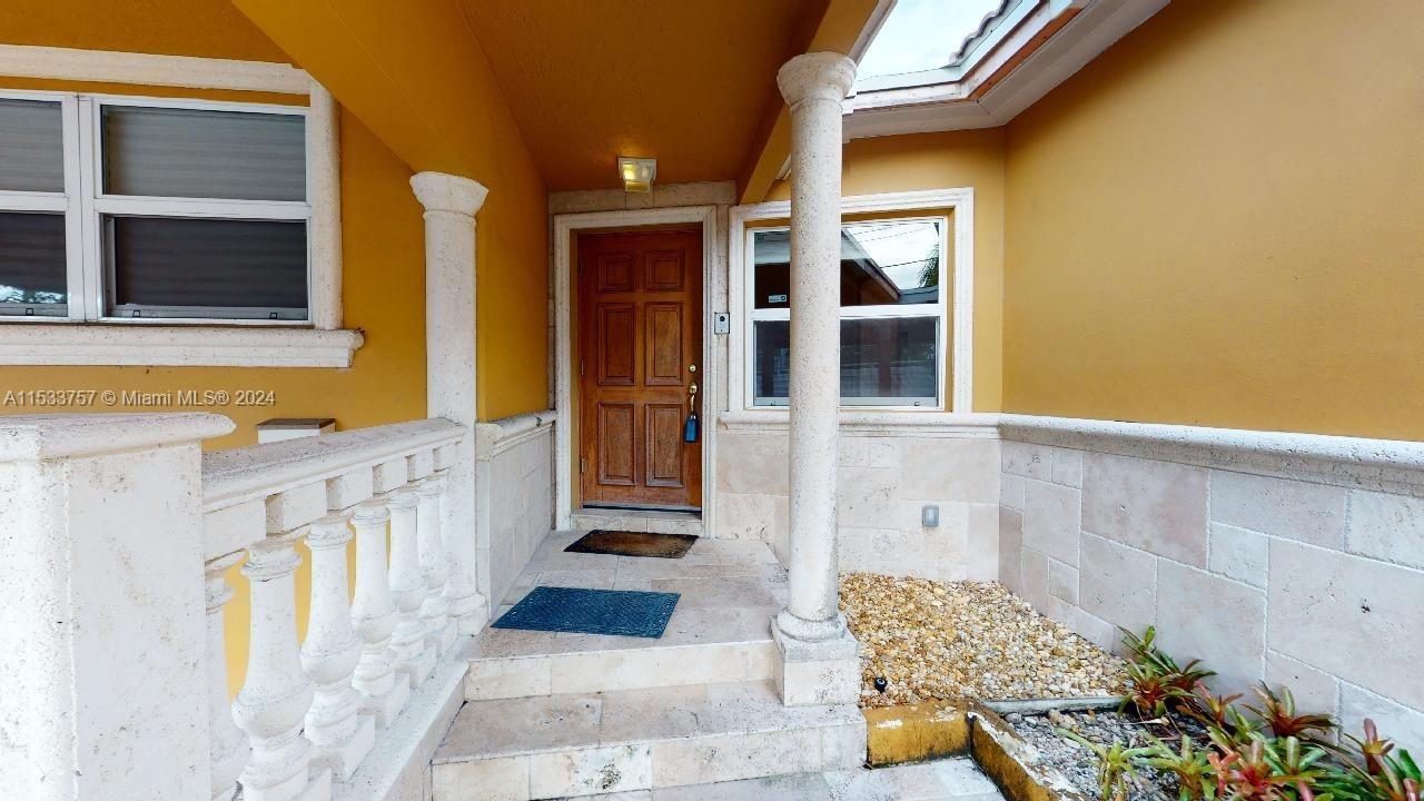 3319 Alton Rd, Miami Beach, Florida 33140, 3 Bedrooms Bedrooms, ,2 BathroomsBathrooms,Residentiallease,For Rent,3319 Alton Rd,A11533757