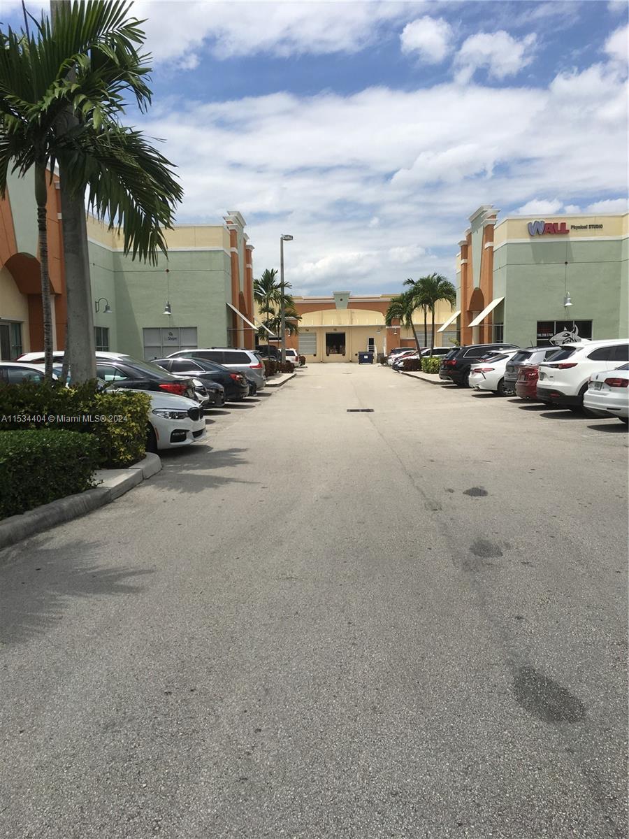 9851 NW 58th St 117, Doral, Florida 33178, ,Commercialsale,For Sale,9851 NW 58th St 117,A11534404