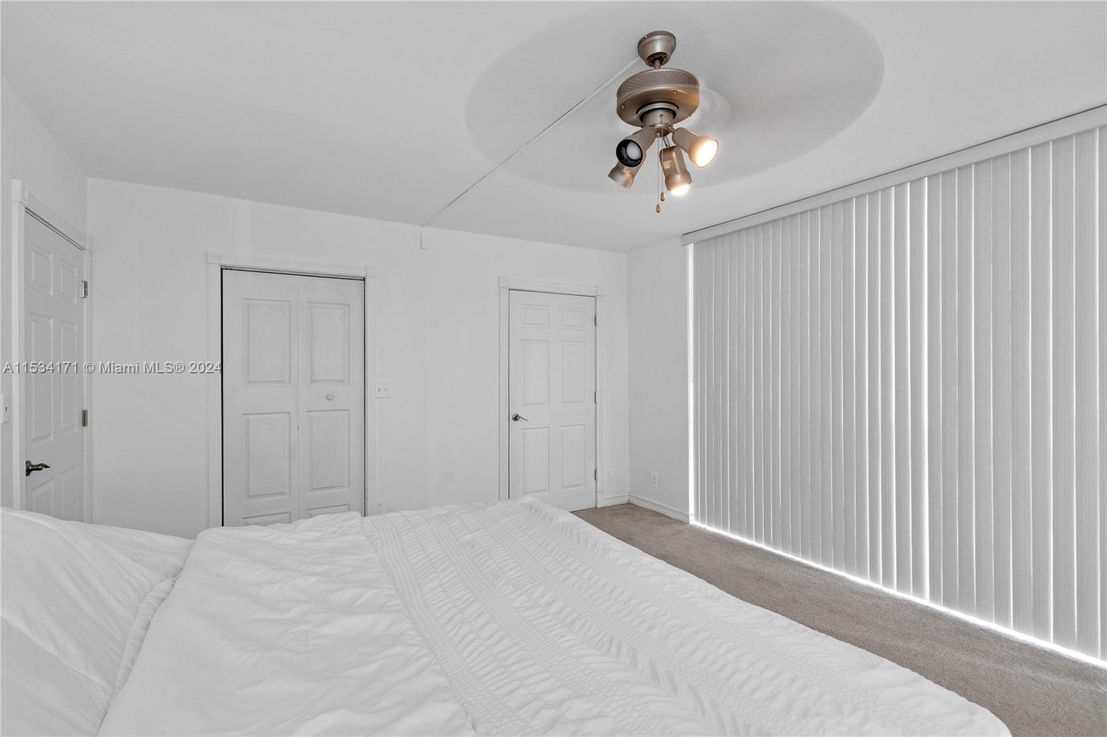 2715 Ocean Blvd, Fort Lauderdale, FL, 33308 United States, 2 Bedrooms Bedrooms, ,2 BathroomsBathrooms,Residential,For Sale,Ocean Blvd,A11534171