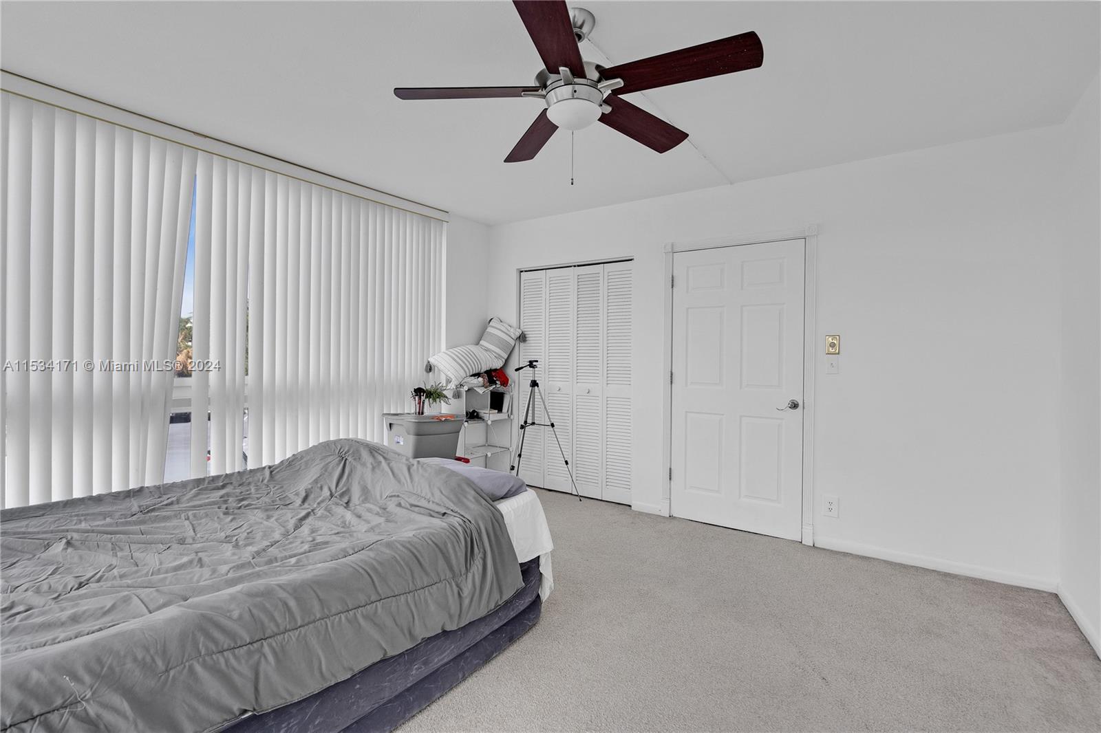 2715 Ocean Blvd, Fort Lauderdale, FL, 33308 United States, 2 Bedrooms Bedrooms, ,2 BathroomsBathrooms,Residential,For Sale,Ocean Blvd,A11534171