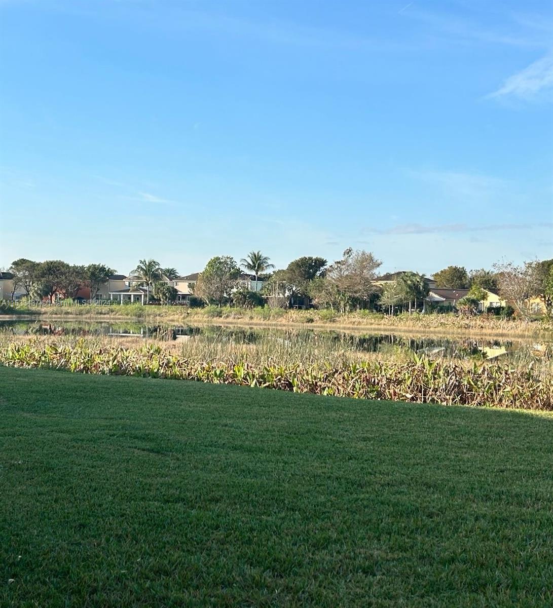 1002 SE 23rd Ave 1002, Homestead, Florida 33035, 4 Bedrooms Bedrooms, ,3 BathroomsBathrooms,Residential,For Sale,1002 SE 23rd Ave 1002,A11533487