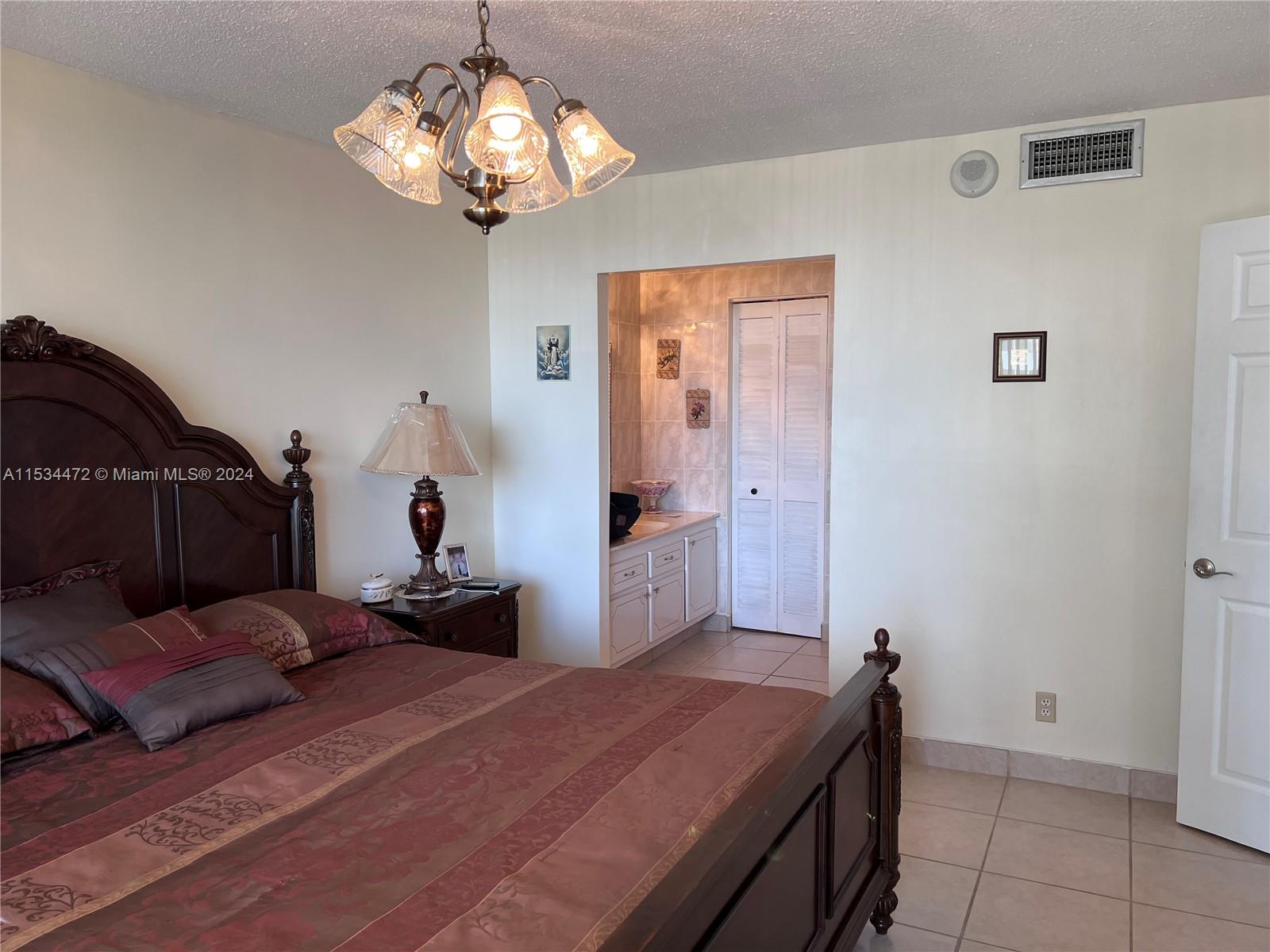 1825 S Ocean Dr 306, Hallandale Beach, Florida 33009, 1 Bedroom Bedrooms, ,1 BathroomBathrooms,Residential,For Sale,1825 S Ocean Dr 306,A11534472