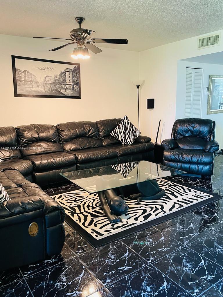 1001 Three Islands Blvd 32, Hallandale Beach, Florida 33009, 2 Bedrooms Bedrooms, ,2 BathroomsBathrooms,Residentiallease,For Rent,1001 Three Islands Blvd 32,A11534208