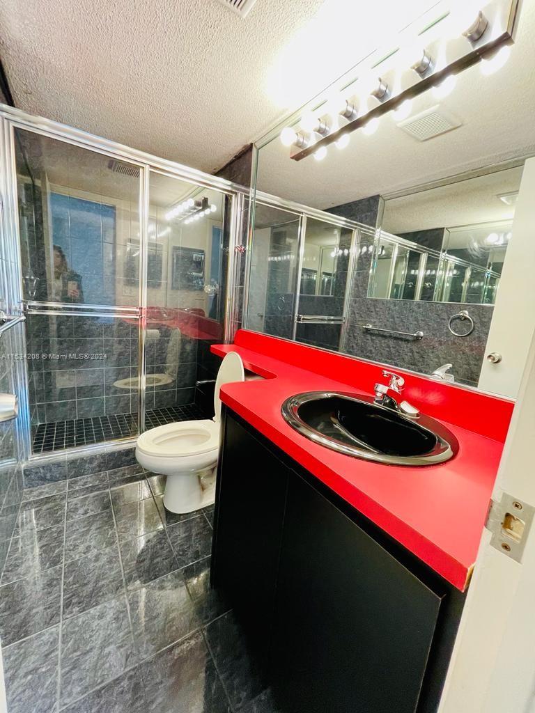 1001 Three Islands Blvd 32, Hallandale Beach, Florida 33009, 2 Bedrooms Bedrooms, ,2 BathroomsBathrooms,Residentiallease,For Rent,1001 Three Islands Blvd 32,A11534208