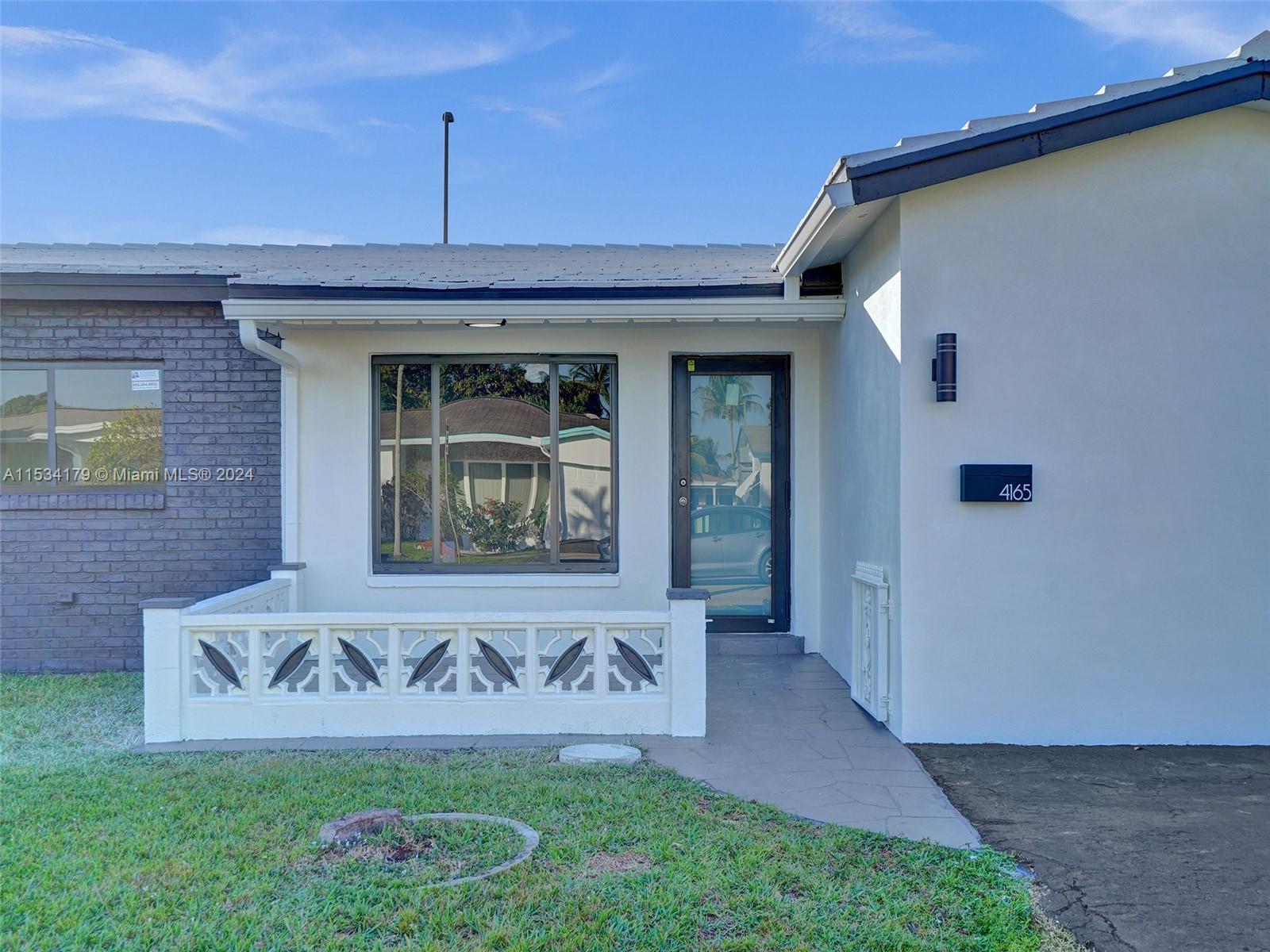 4165 NW 52nd Ave, Lauderdale Lakes, Florida 33319, 3 Bedrooms Bedrooms, ,2 BathroomsBathrooms,Residential,For Sale,4165 NW 52nd Ave,A11534179