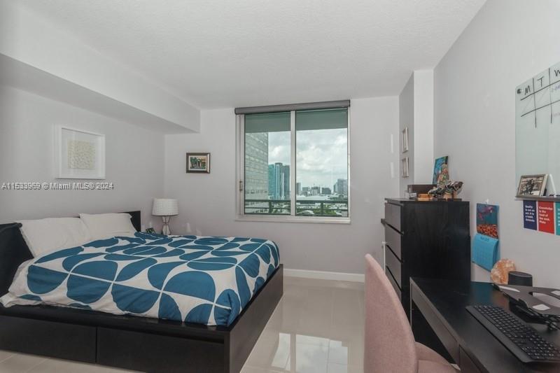 325 S Biscayne Blvd 2518, Miami, Florida 33131, 1 Bedroom Bedrooms, ,1 BathroomBathrooms,Residential,For Sale,325 S Biscayne Blvd 2518,A11533969