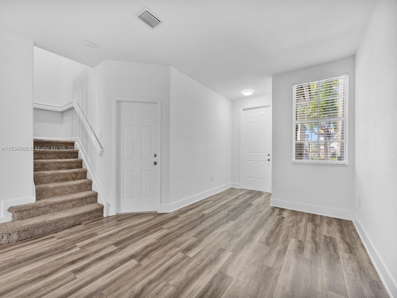 Homestead, Florida 33035, 3 Bedrooms Bedrooms, ,2 BathroomsBathrooms,Residential,For Sale,A11534565