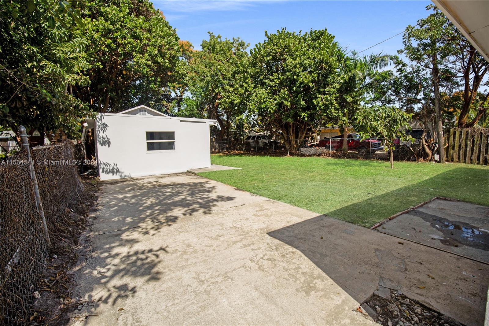 2311 Fletcher St, Hollywood, Florida 33020, 4 Bedrooms Bedrooms, ,2 BathroomsBathrooms,Residential,For Sale,2311 Fletcher St,A11534541