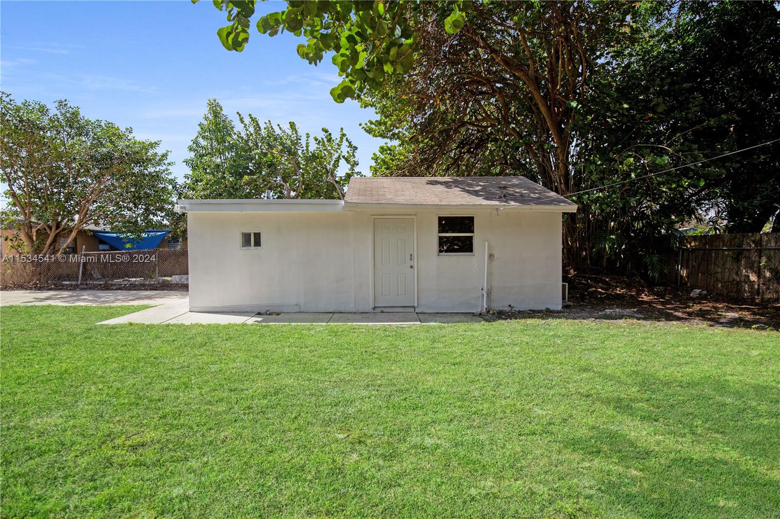 2311 Fletcher St, Hollywood, Florida 33020, 4 Bedrooms Bedrooms, ,2 BathroomsBathrooms,Residential,For Sale,2311 Fletcher St,A11534541