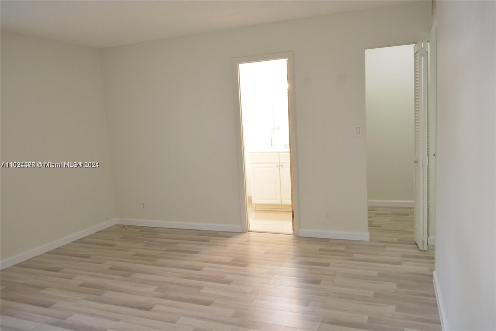 17901 NW 68th Ave S101, Hialeah, Florida 33015, 2 Bedrooms Bedrooms, ,2 BathroomsBathrooms,Residential,For Sale,17901 NW 68th Ave S101,A11534567