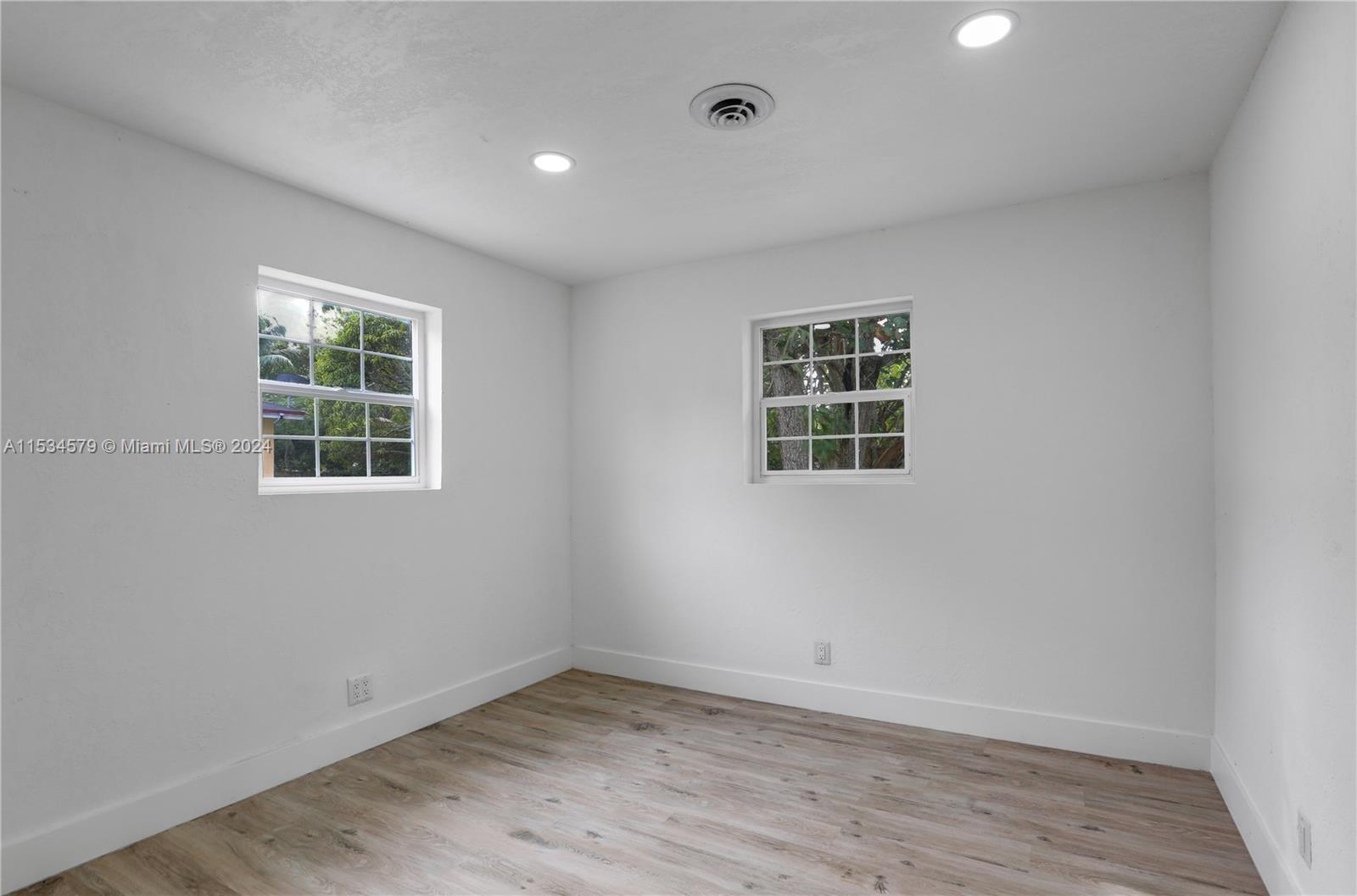 311 31st Ave, Fort Lauderdale, FL, 33312 United States, 4 Bedrooms Bedrooms, ,2 BathroomsBathrooms,Residential,For Sale,31st Ave,A11534579