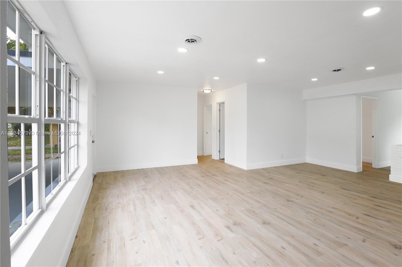 311 31st Ave, Fort Lauderdale, FL, 33312 United States, 4 Bedrooms Bedrooms, ,2 BathroomsBathrooms,Residential,For Sale,31st Ave,A11534579