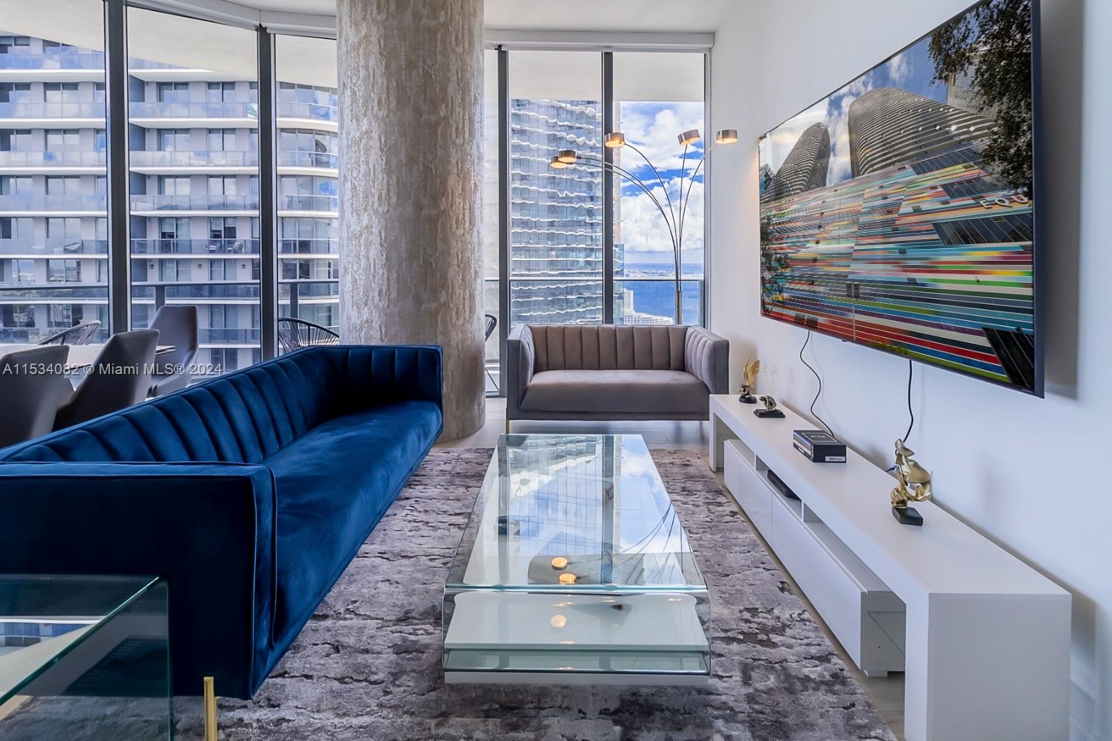 45 SW 9th St 4501, Miami, Florida 33130, 3 Bedrooms Bedrooms, ,3 BathroomsBathrooms,Residentiallease,For Rent,45 SW 9th St 4501,A11534082