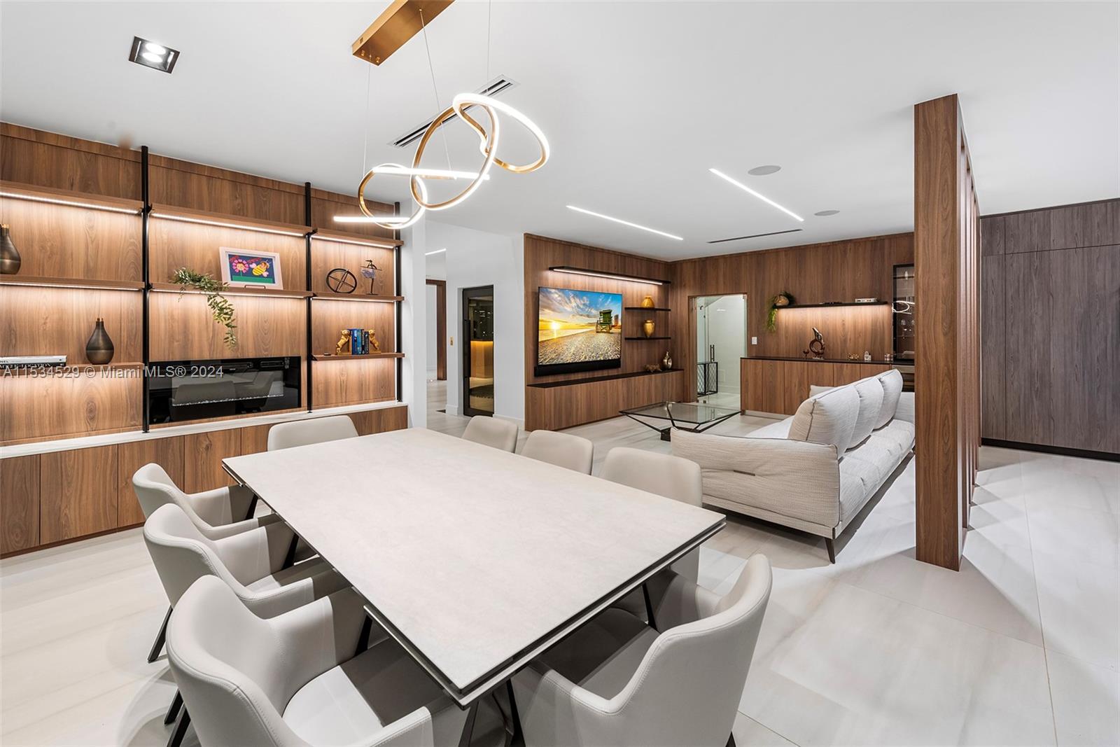 607 Palm Dr, Hallandale Beach, FL, 33009 United States, 5 Bedrooms Bedrooms, ,6 BathroomsBathrooms,Residential,For Sale,Palm Dr,A11534529