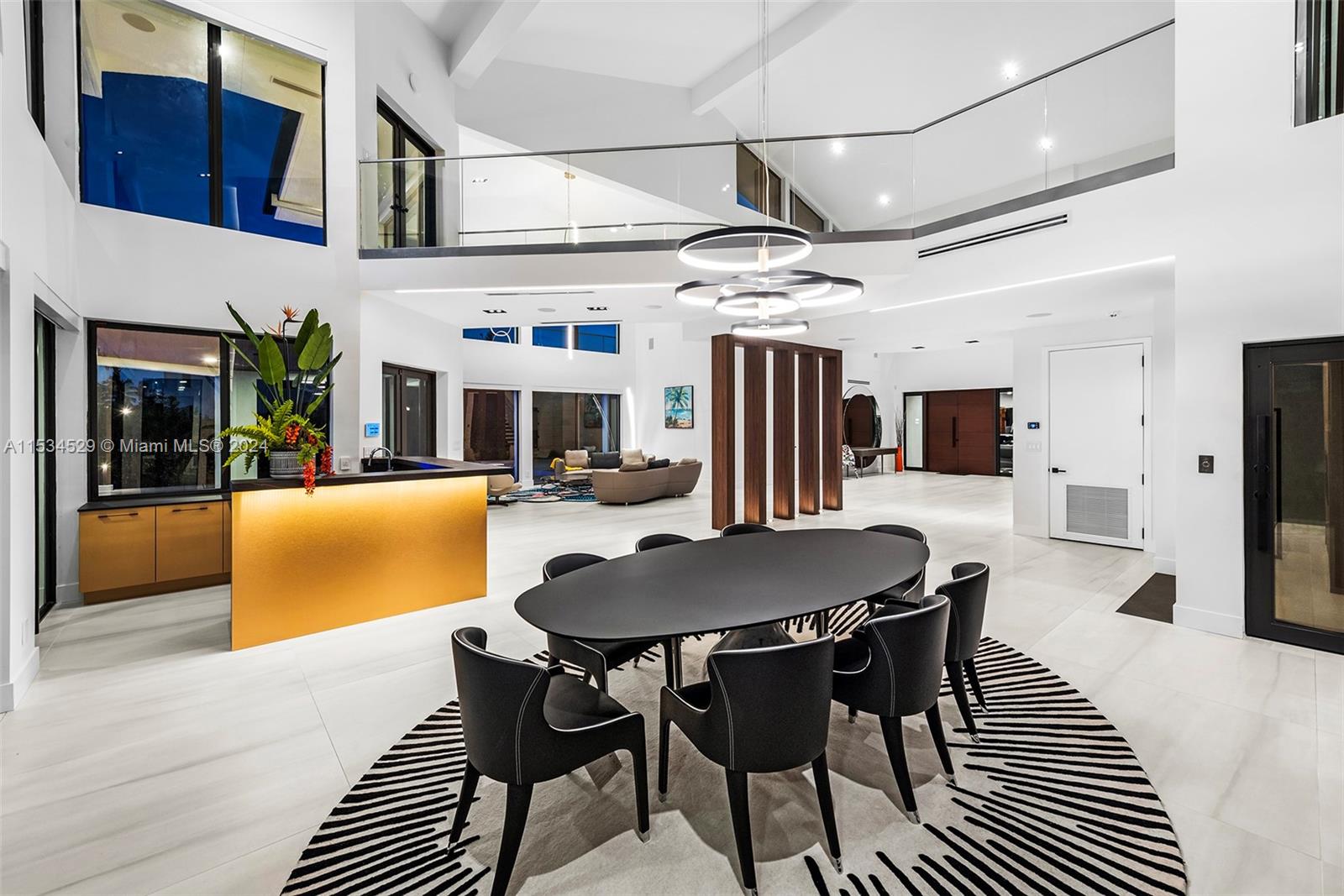 607 Palm Dr, Hallandale Beach, FL, 33009 United States, 5 Bedrooms Bedrooms, ,6 BathroomsBathrooms,Residential,For Sale,Palm Dr,A11534529