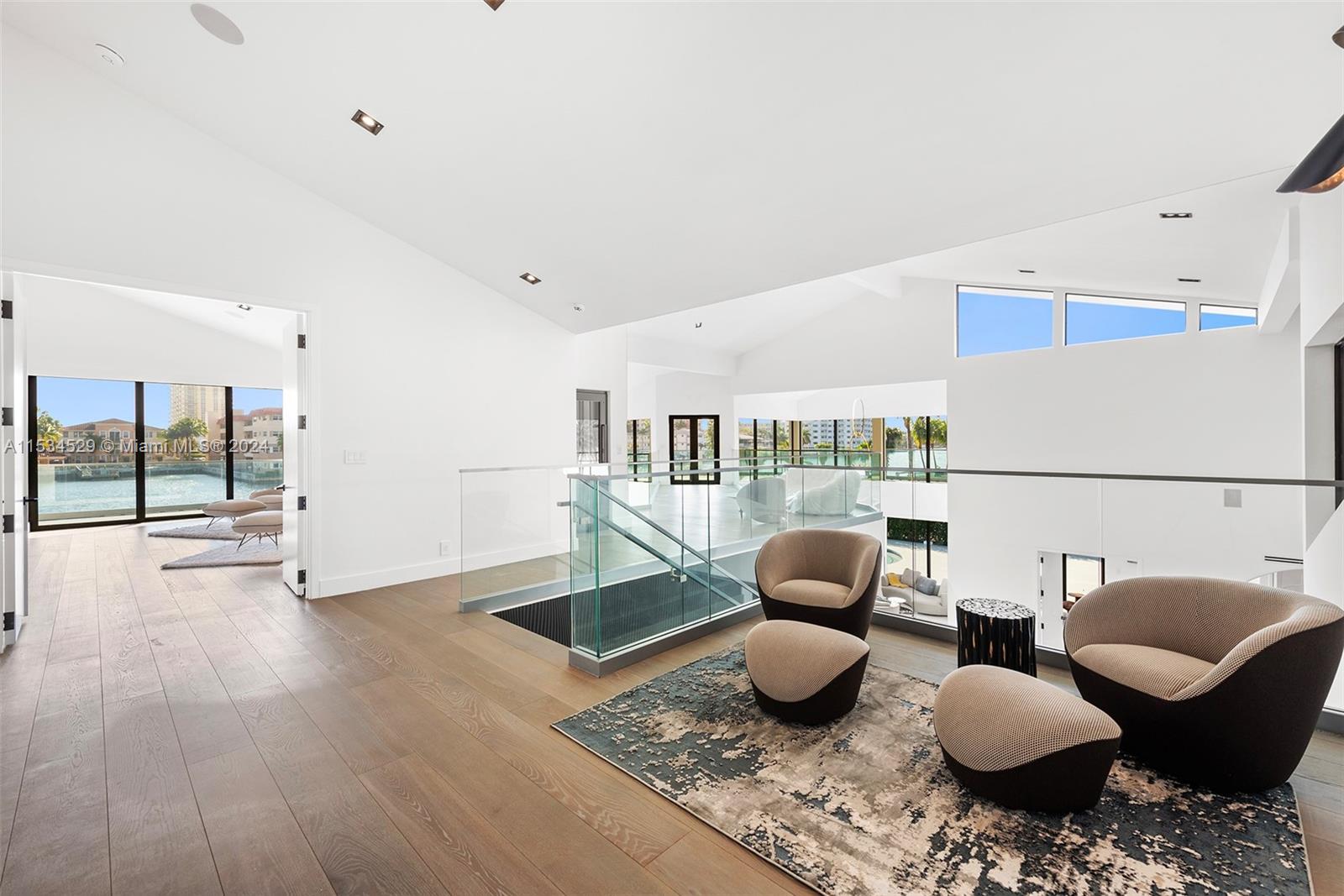 607 Palm Dr, Hallandale Beach, Florida 33009, 5 Bedrooms Bedrooms, ,6 BathroomsBathrooms,Residential,For Sale,607 Palm Dr,A11534529