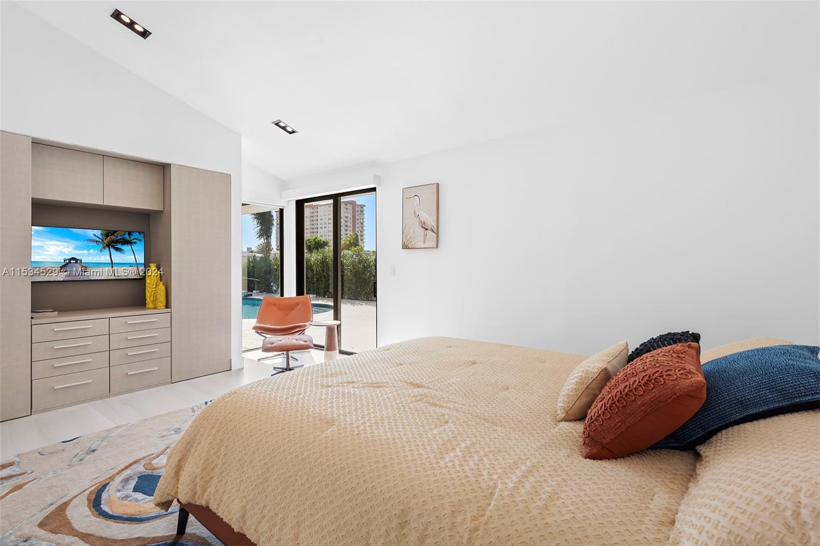 607 Palm Dr, Hallandale Beach, FL, 33009 United States, 5 Bedrooms Bedrooms, ,6 BathroomsBathrooms,Residential,For Sale,Palm Dr,A11534529