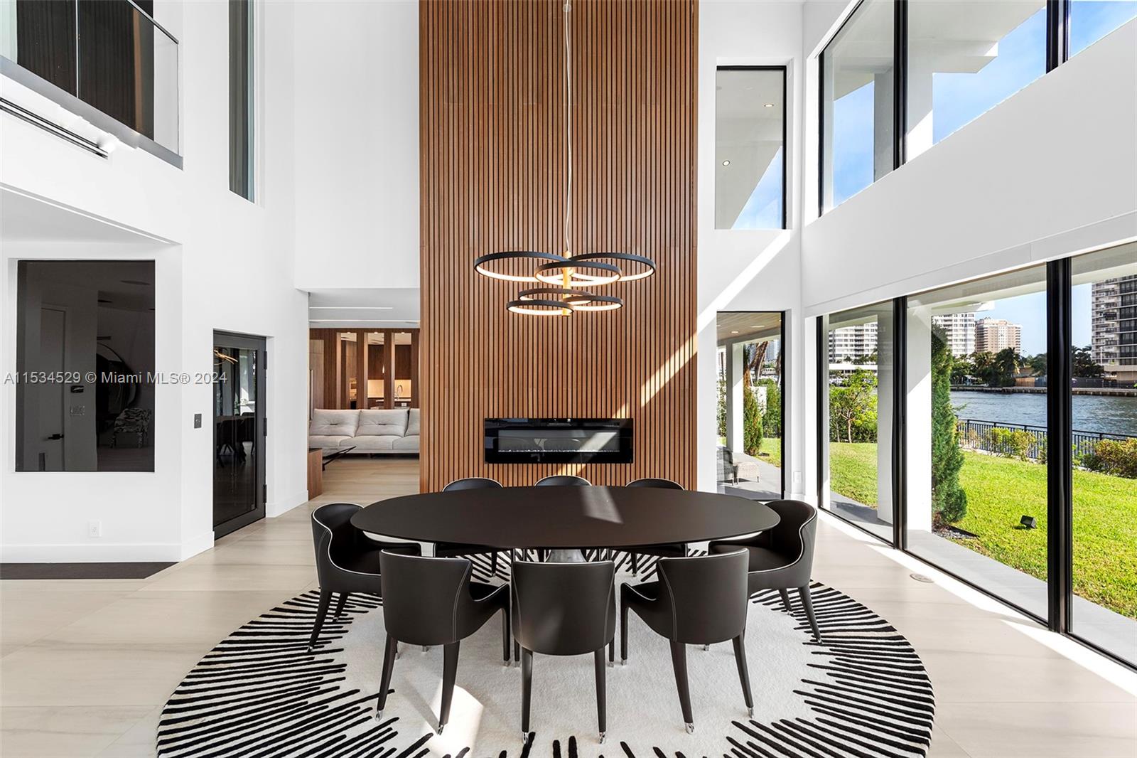 607 Palm Dr, Hallandale Beach, FL, 33009 United States, 5 Bedrooms Bedrooms, ,6 BathroomsBathrooms,Residential,For Sale,Palm Dr,A11534529