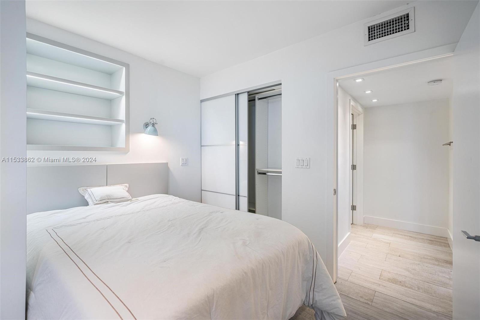 1000 West Ave 922, Miami Beach, Florida 33139, 1 Bedroom Bedrooms, ,1 BathroomBathrooms,Residentiallease,For Rent,1000 West Ave 922,A11533862