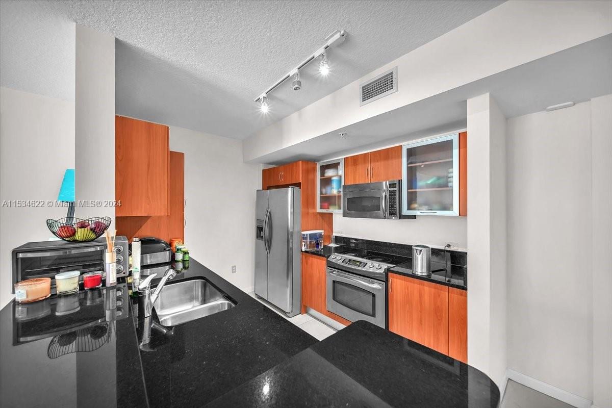 18800 29th Ave, Aventura, FL, 33180 United States, 1 Bedroom Bedrooms, ,1 BathroomBathrooms,Residential,For Sale,29th Ave,A11534622