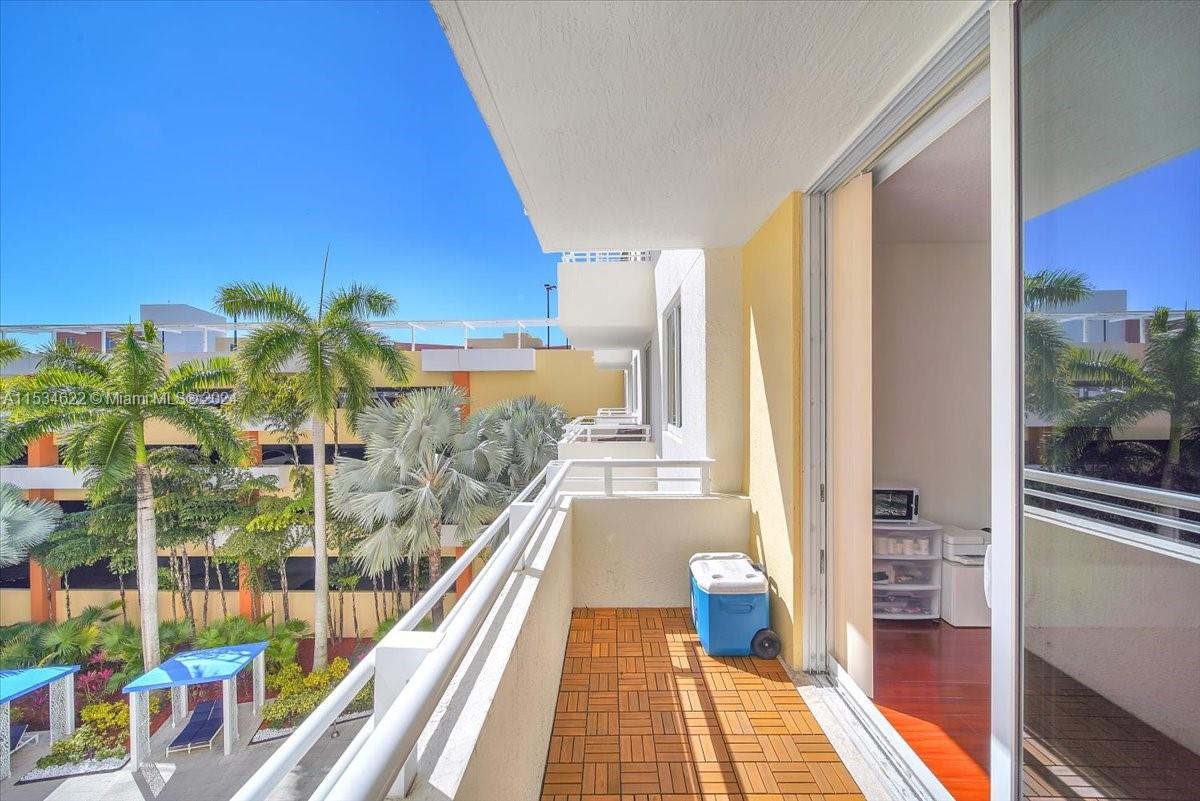 18800 29th Ave, Aventura, FL, 33180 United States, 1 Bedroom Bedrooms, ,1 BathroomBathrooms,Residential,For Sale,29th Ave,A11534622