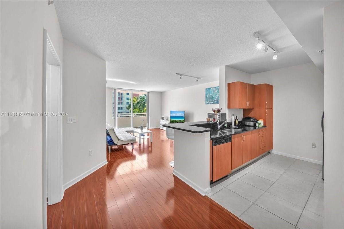18800 29th Ave, Aventura, FL, 33180 United States, 1 Bedroom Bedrooms, ,1 BathroomBathrooms,Residential,For Sale,29th Ave,A11534622