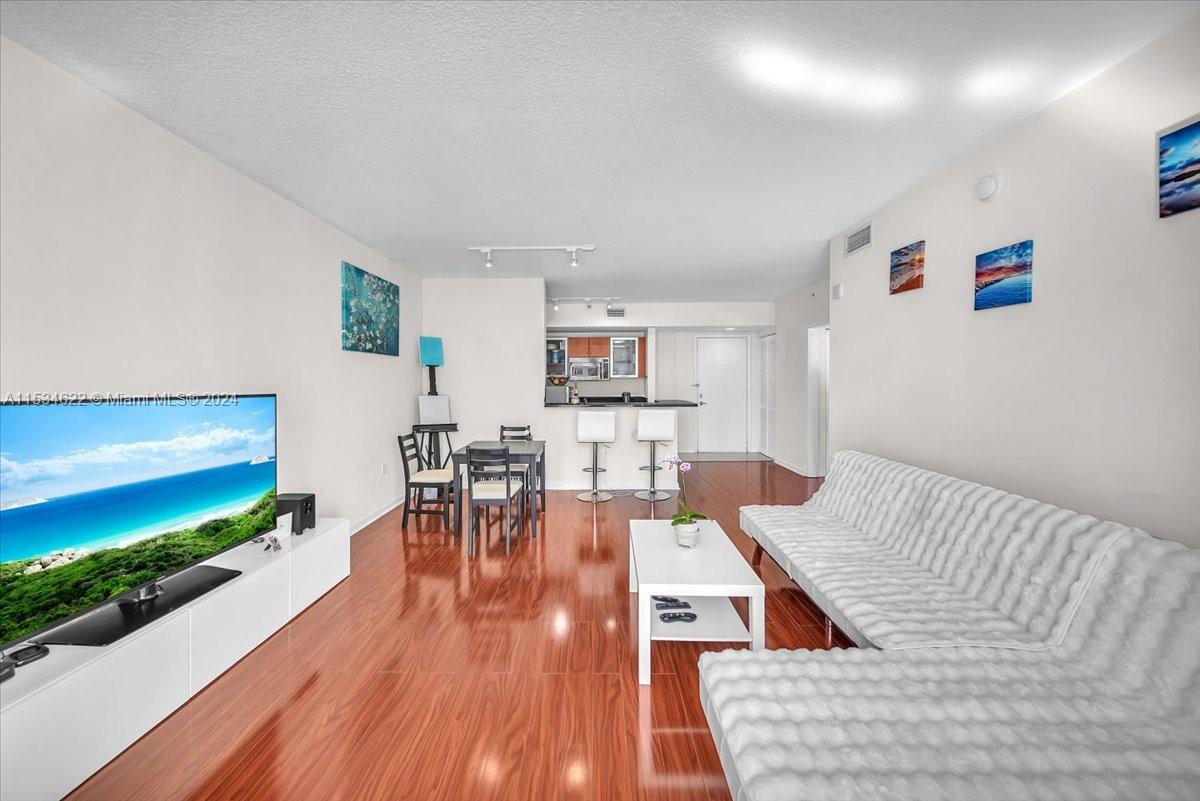 18800 29th Ave, Aventura, FL, 33180 United States, 1 Bedroom Bedrooms, ,1 BathroomBathrooms,Residential,For Sale,29th Ave,A11534622