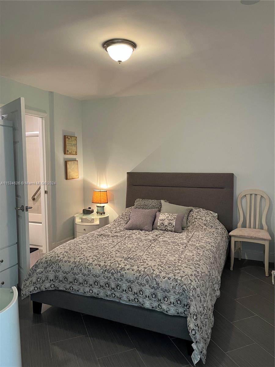 215 SE 3rd Ave 301B, Hallandale Beach, Florida 33009, 1 Bedroom Bedrooms, ,1 BathroomBathrooms,Residential,For Sale,215 SE 3rd Ave 301B,A11534626