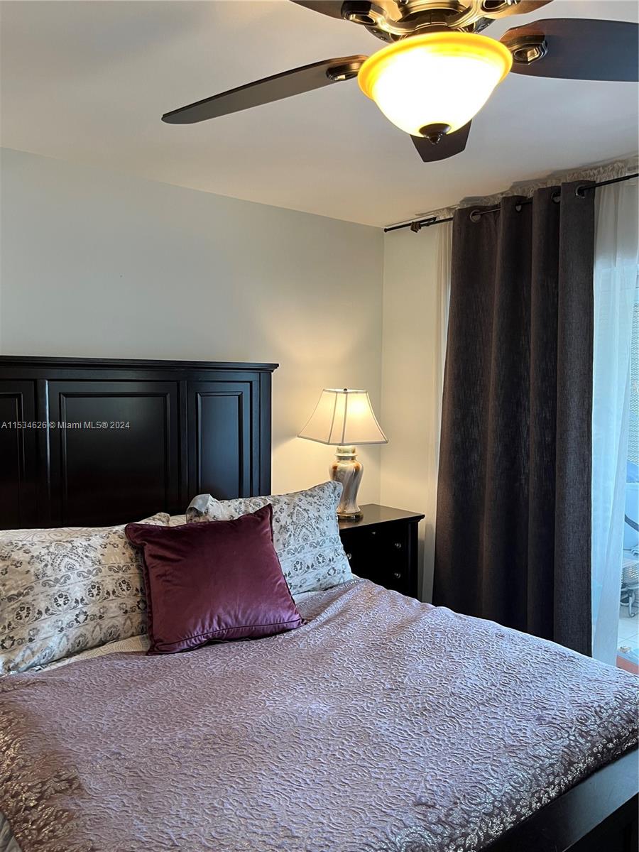 215 SE 3rd Ave 301B, Hallandale Beach, Florida 33009, 1 Bedroom Bedrooms, ,1 BathroomBathrooms,Residential,For Sale,215 SE 3rd Ave 301B,A11534626