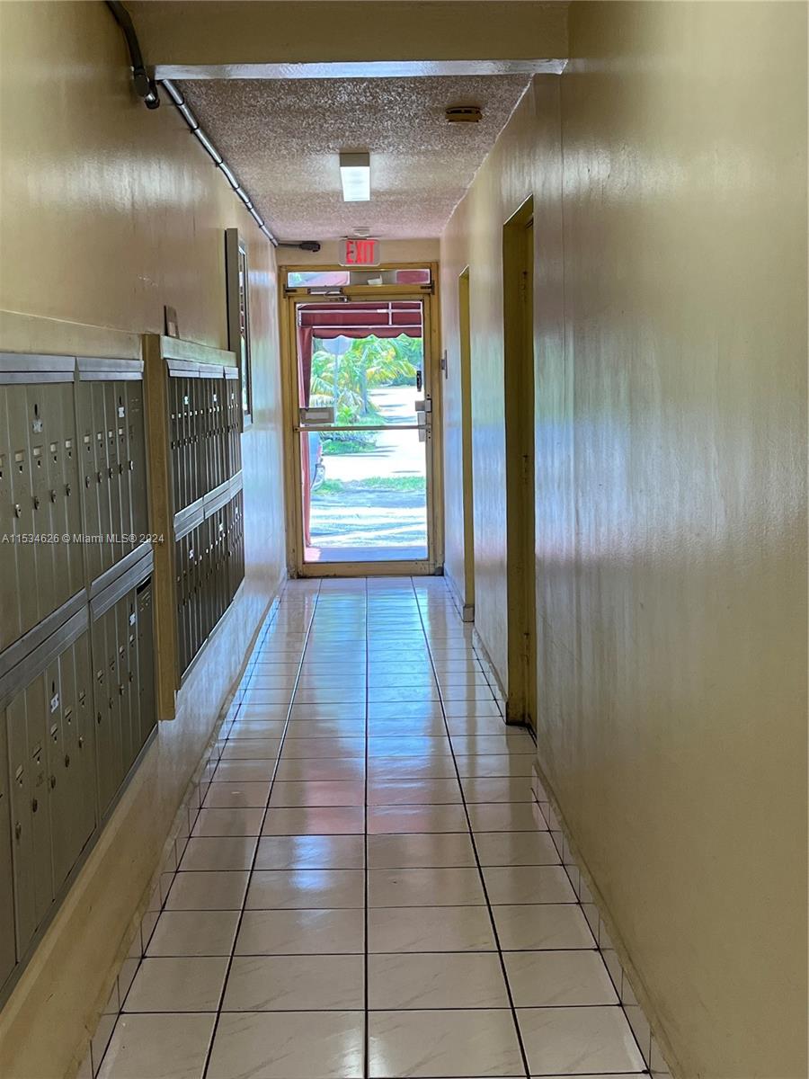 215 SE 3rd Ave 301B, Hallandale Beach, Florida 33009, 1 Bedroom Bedrooms, ,1 BathroomBathrooms,Residential,For Sale,215 SE 3rd Ave 301B,A11534626