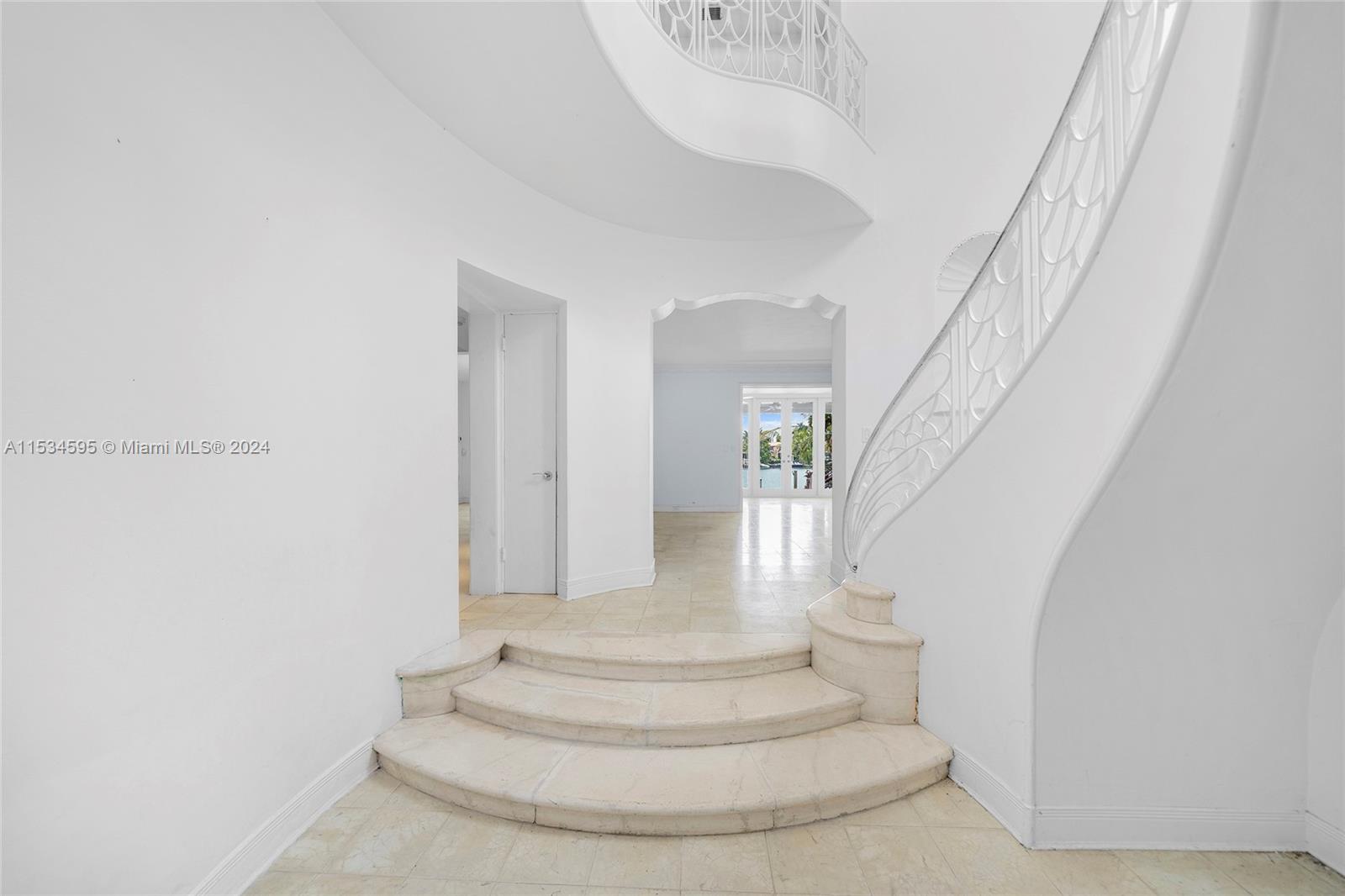 325 San Marino Dr, Miami Beach, FL, 33139 United States, 4 Bedrooms Bedrooms, ,3 BathroomsBathrooms,Residential,For Sale,San Marino Dr,A11534595