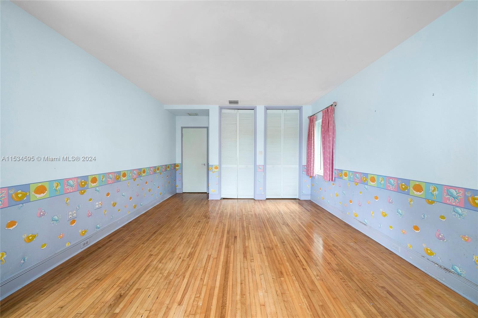 325 San Marino Dr, Miami Beach, FL, 33139 United States, 4 Bedrooms Bedrooms, ,3 BathroomsBathrooms,Residential,For Sale,San Marino Dr,A11534595