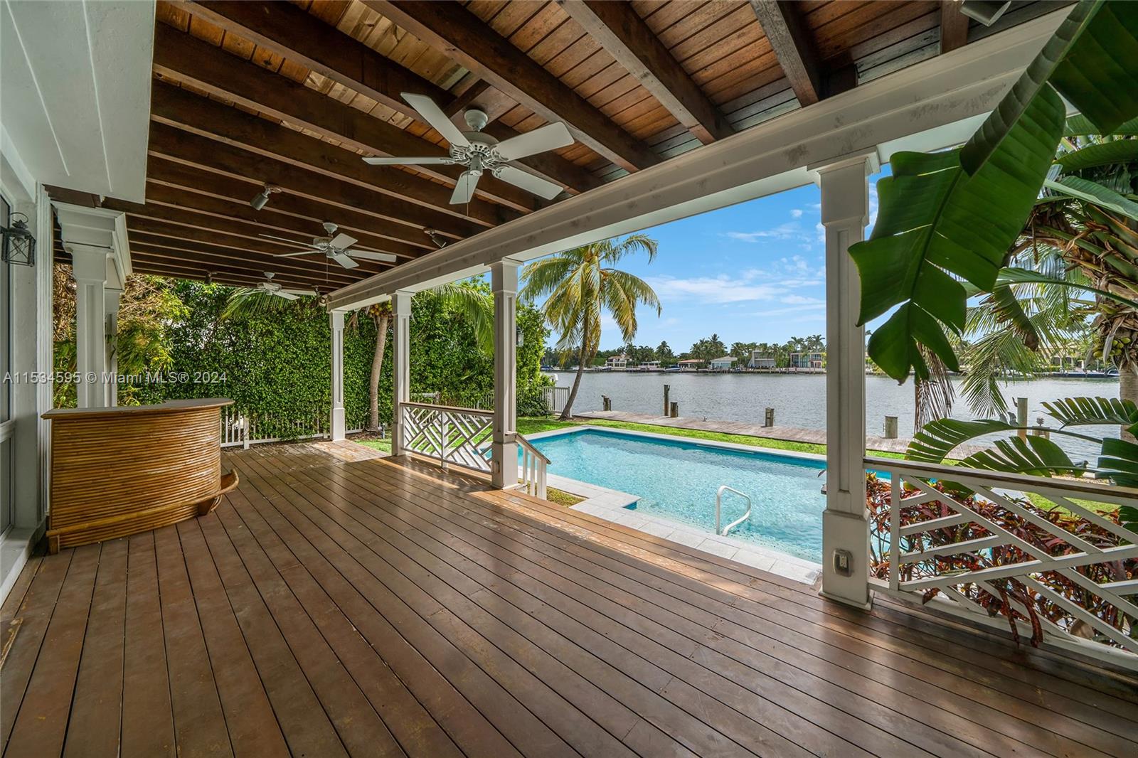 325 San Marino Dr, Miami Beach, FL, 33139 United States, 4 Bedrooms Bedrooms, ,3 BathroomsBathrooms,Residential,For Sale,San Marino Dr,A11534595