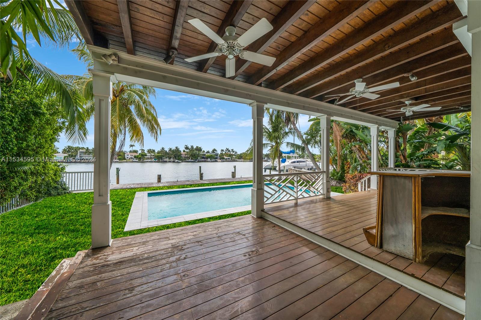 325 San Marino Dr, Miami Beach, FL, 33139 United States, 4 Bedrooms Bedrooms, ,3 BathroomsBathrooms,Residential,For Sale,San Marino Dr,A11534595