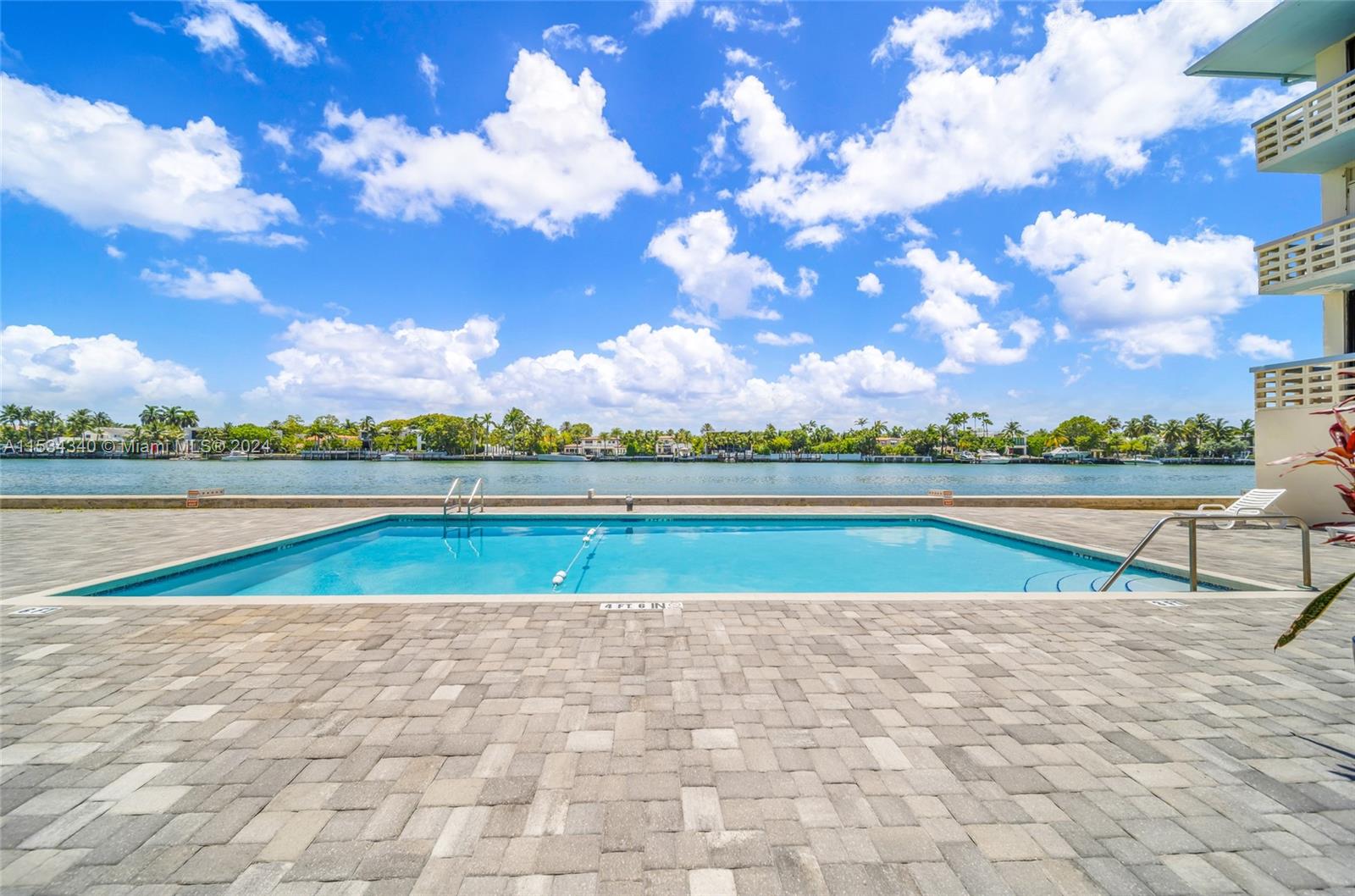 6484 Indian Creek Dr 103, Miami Beach, Florida 33141, ,1 BathroomBathrooms,Residential,For Sale,6484 Indian Creek Dr 103,A11534340