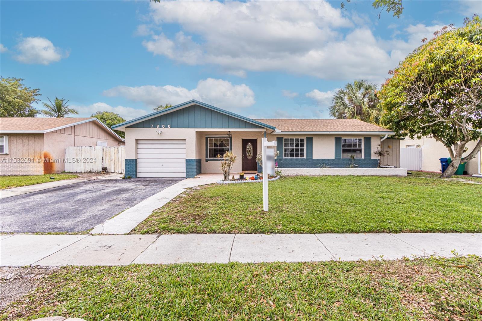 7800 NW 47th St  For Sale A11532691, FL