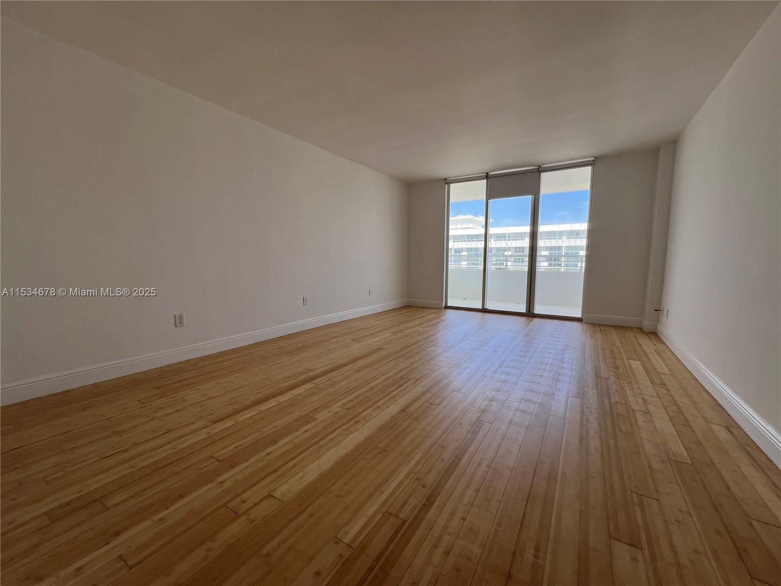 5600 Collins Ave 17T, Miami Beach, Florida 33140, 2 Bedrooms Bedrooms, ,2 BathroomsBathrooms,Residential,For Sale,5600 Collins Ave 17T,A11534678