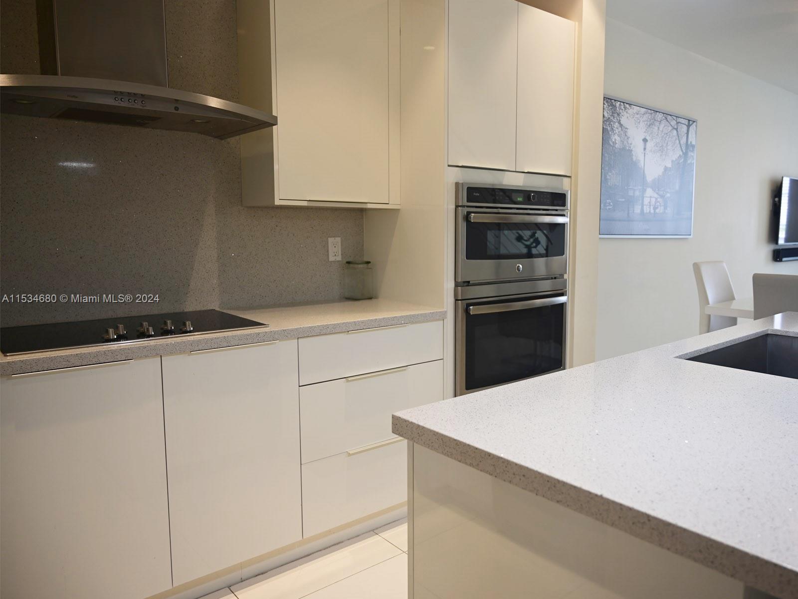 10220 NW 63rd Ter 213, Doral, Florida 33178, 3 Bedrooms Bedrooms, ,3 BathroomsBathrooms,Residentiallease,For Rent,10220 NW 63rd Ter 213,A11534680