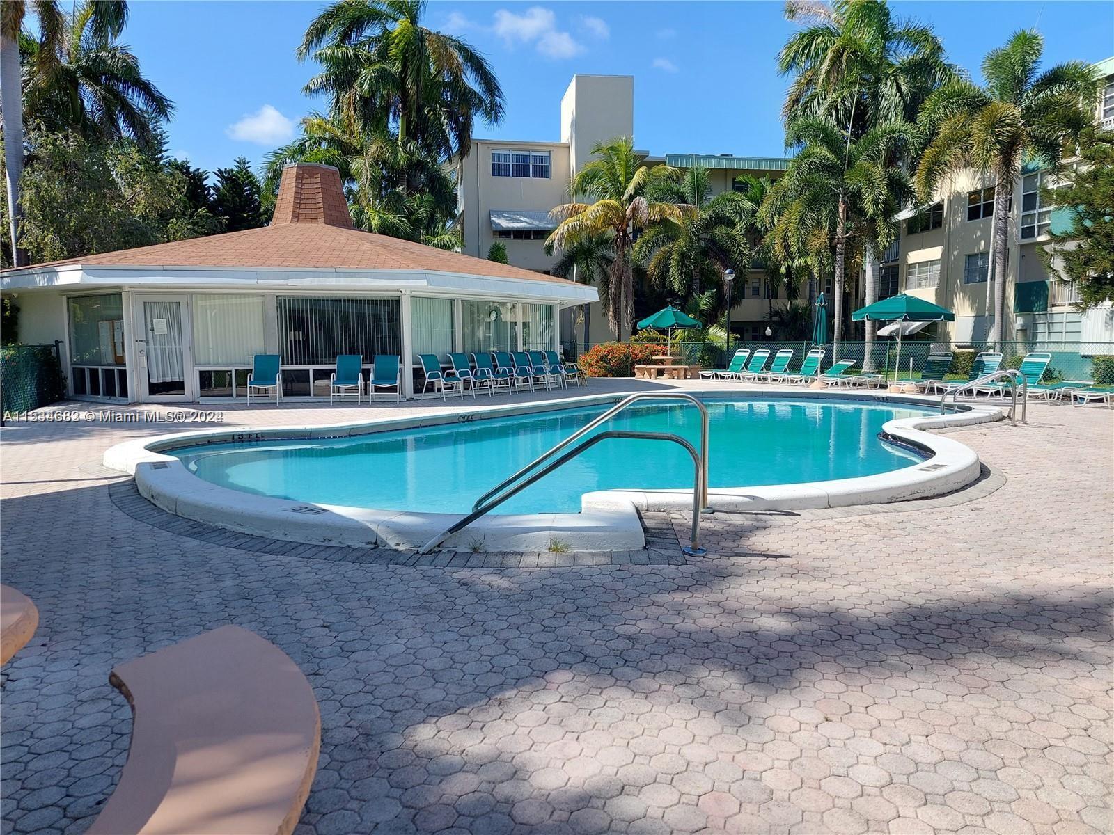 1333 E Hallandale Beach Blvd 134, Hallandale Beach, Florida 33009, 1 Bedroom Bedrooms, ,1 BathroomBathrooms,Residential,For Sale,1333 E Hallandale Beach Blvd 134,A11534682