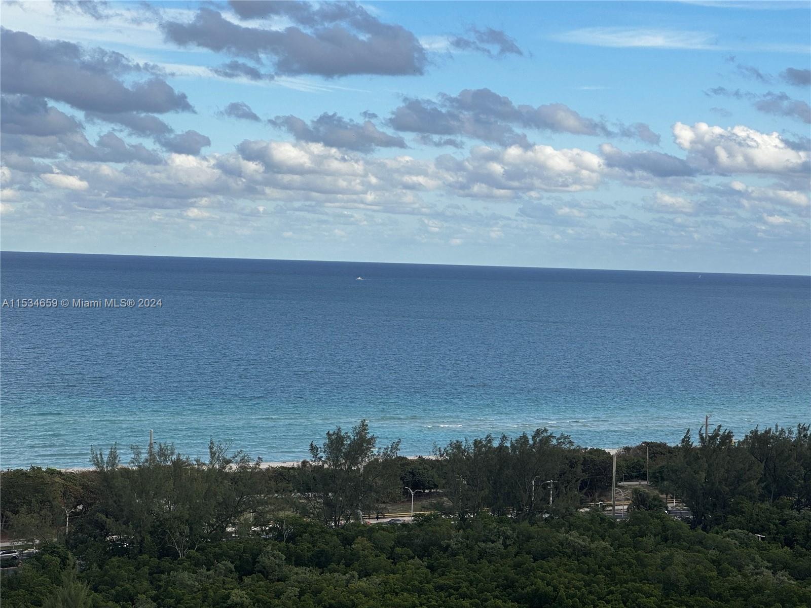 300 Bayview Dr 2115, Sunny Isles Beach, Florida 33160, 2 Bedrooms Bedrooms, ,2 BathroomsBathrooms,Residential,For Sale,300 Bayview Dr 2115,A11534659