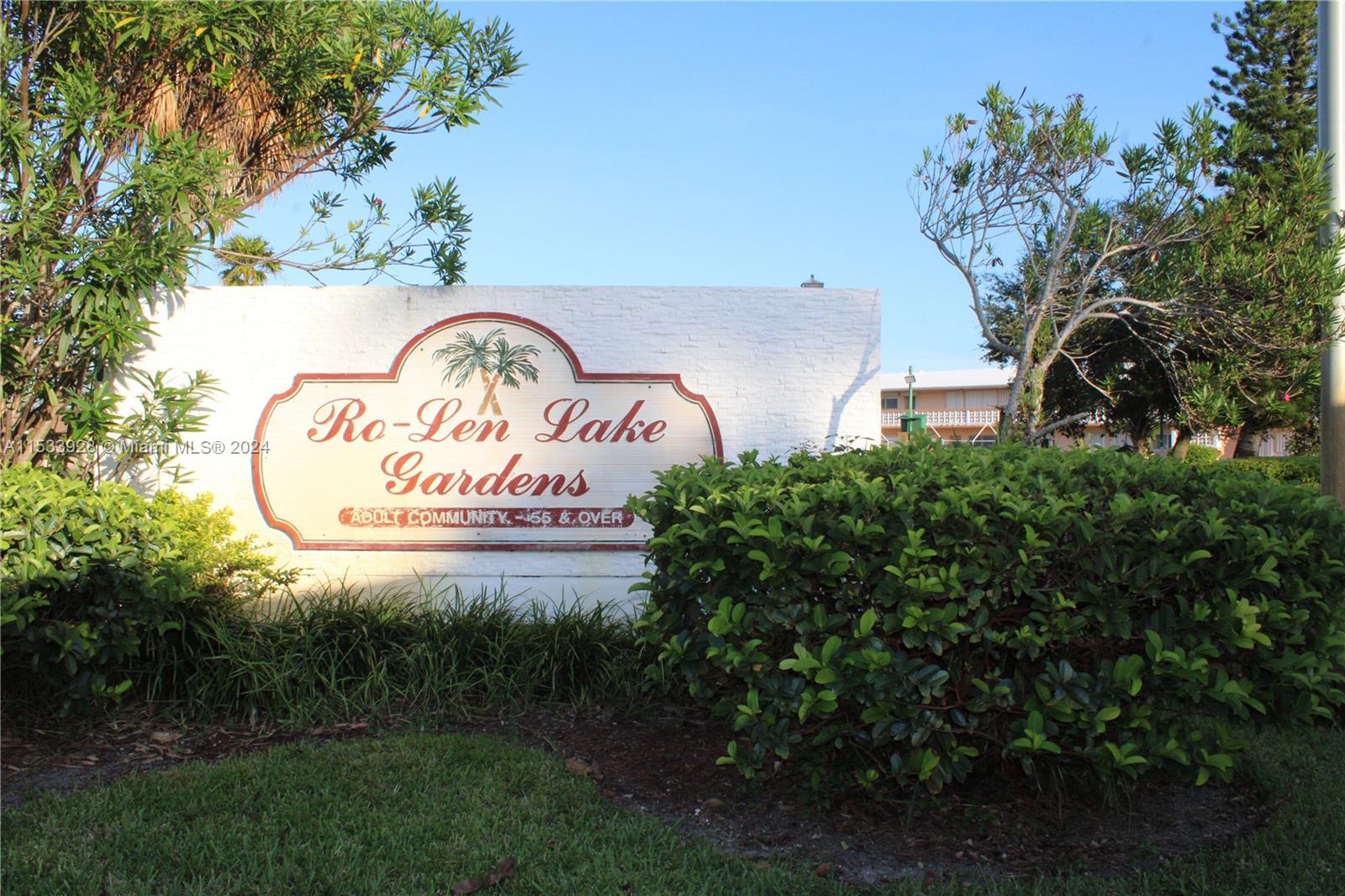 900 SW 11th Ave 5C, Hallandale Beach, Florida 33009, 1 Bedroom Bedrooms, ,1 BathroomBathrooms,Residential,For Sale,900 SW 11th Ave 5C,A11533928