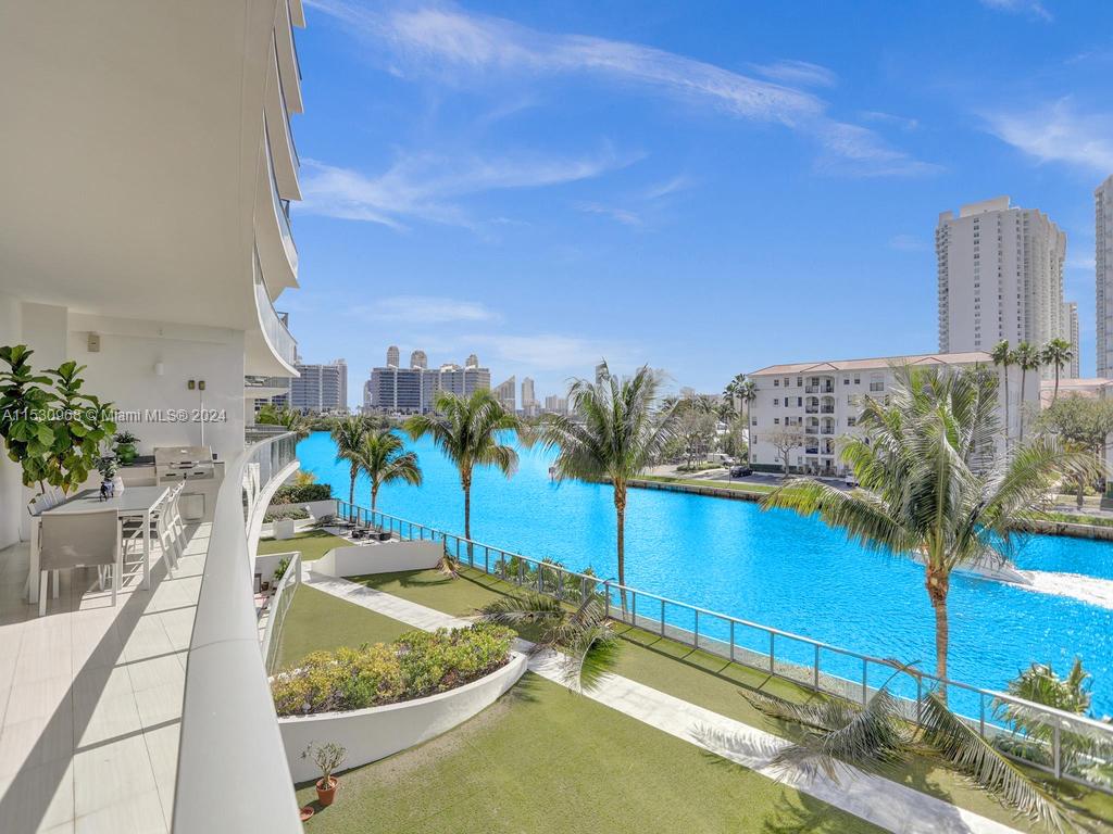 3250 NE 188th St 207, Aventura, Florida 33180, 3 Bedrooms Bedrooms, ,4 BathroomsBathrooms,Residential,For Sale,3250 NE 188th St 207,A11530968