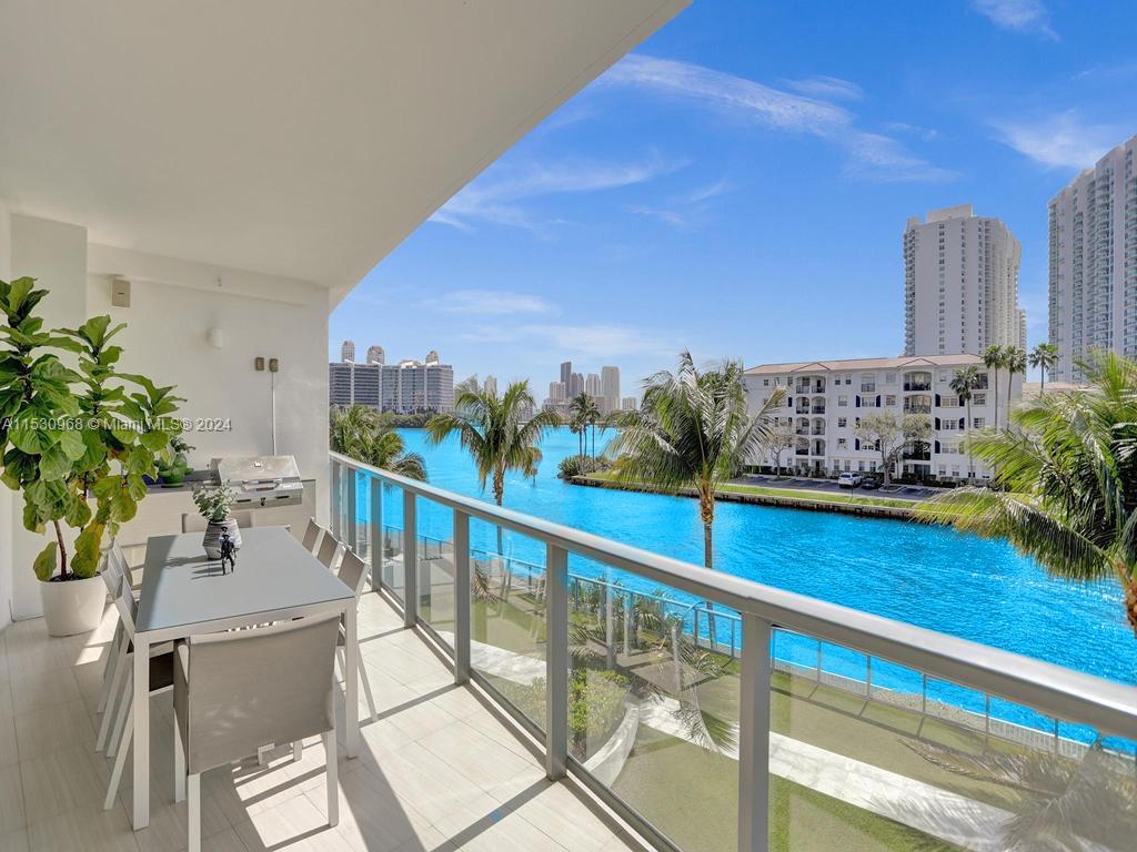 3250 NE 188th St 207, Aventura, Florida 33180, 3 Bedrooms Bedrooms, ,4 BathroomsBathrooms,Residential,For Sale,3250 NE 188th St 207,A11530968